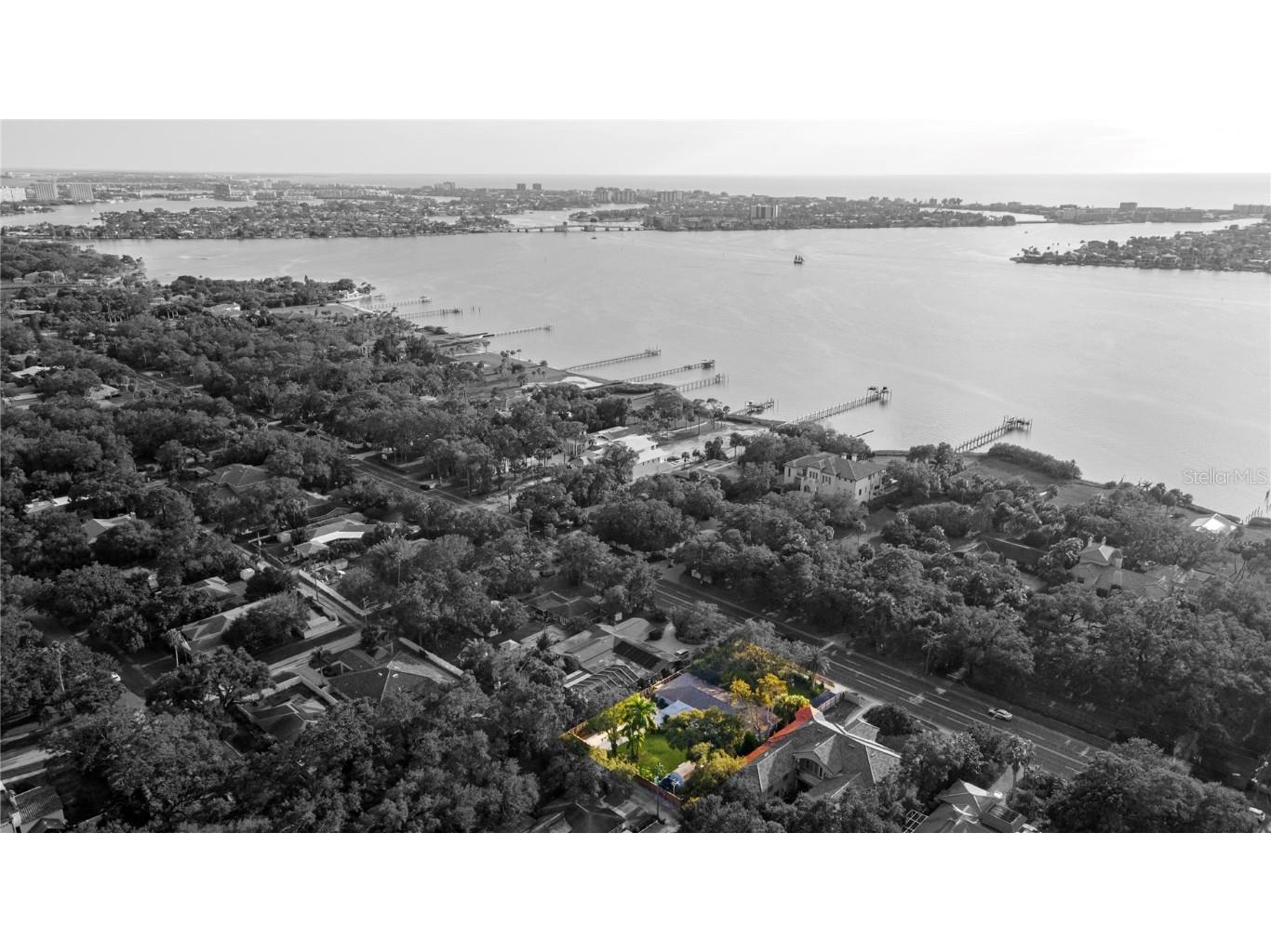 1433 Park Street N Saint Petersburg FL 33710 U8183041 image1