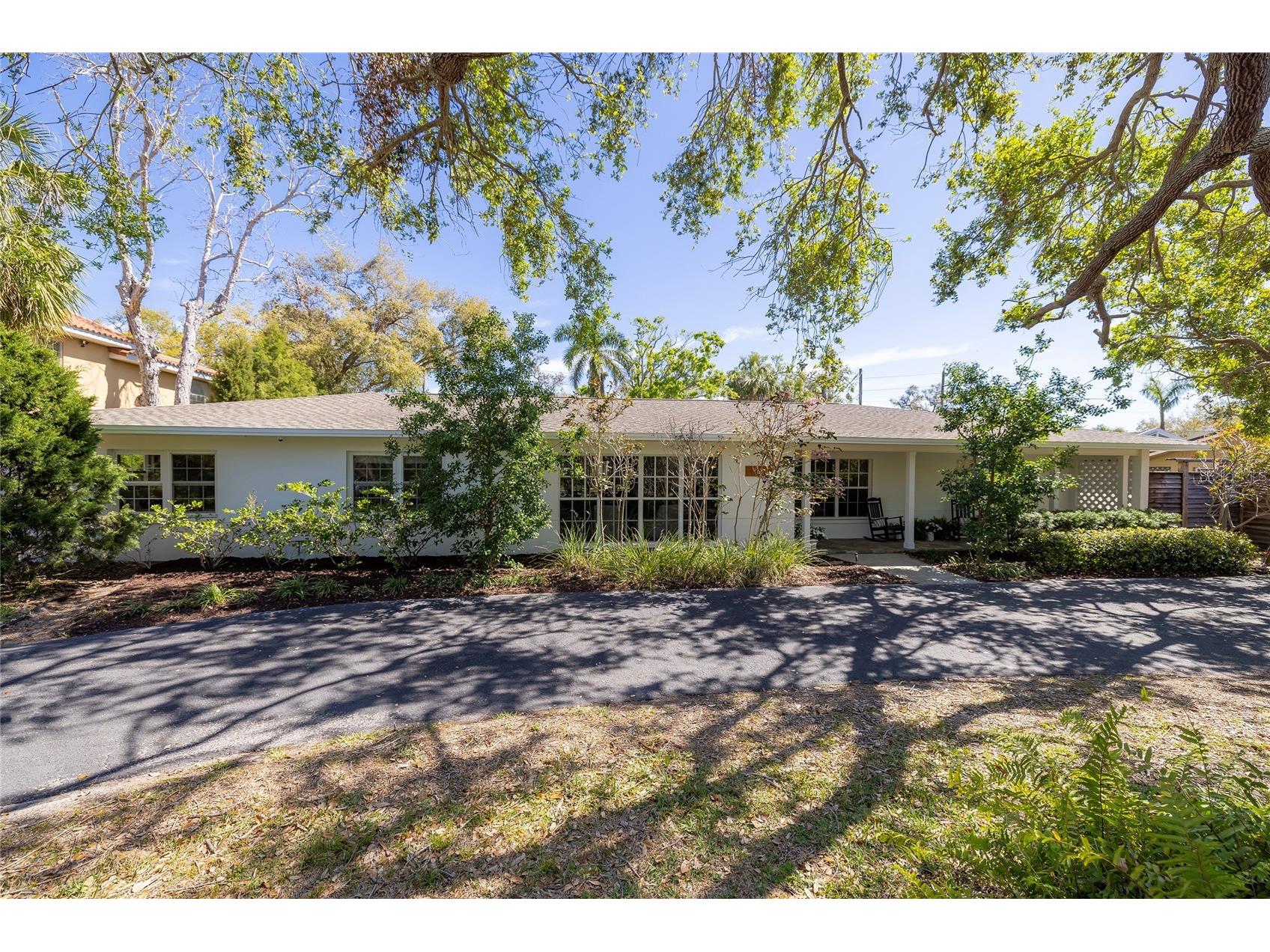 1433 Park Street N Saint Petersburg FL 33710 TB8480849 image1