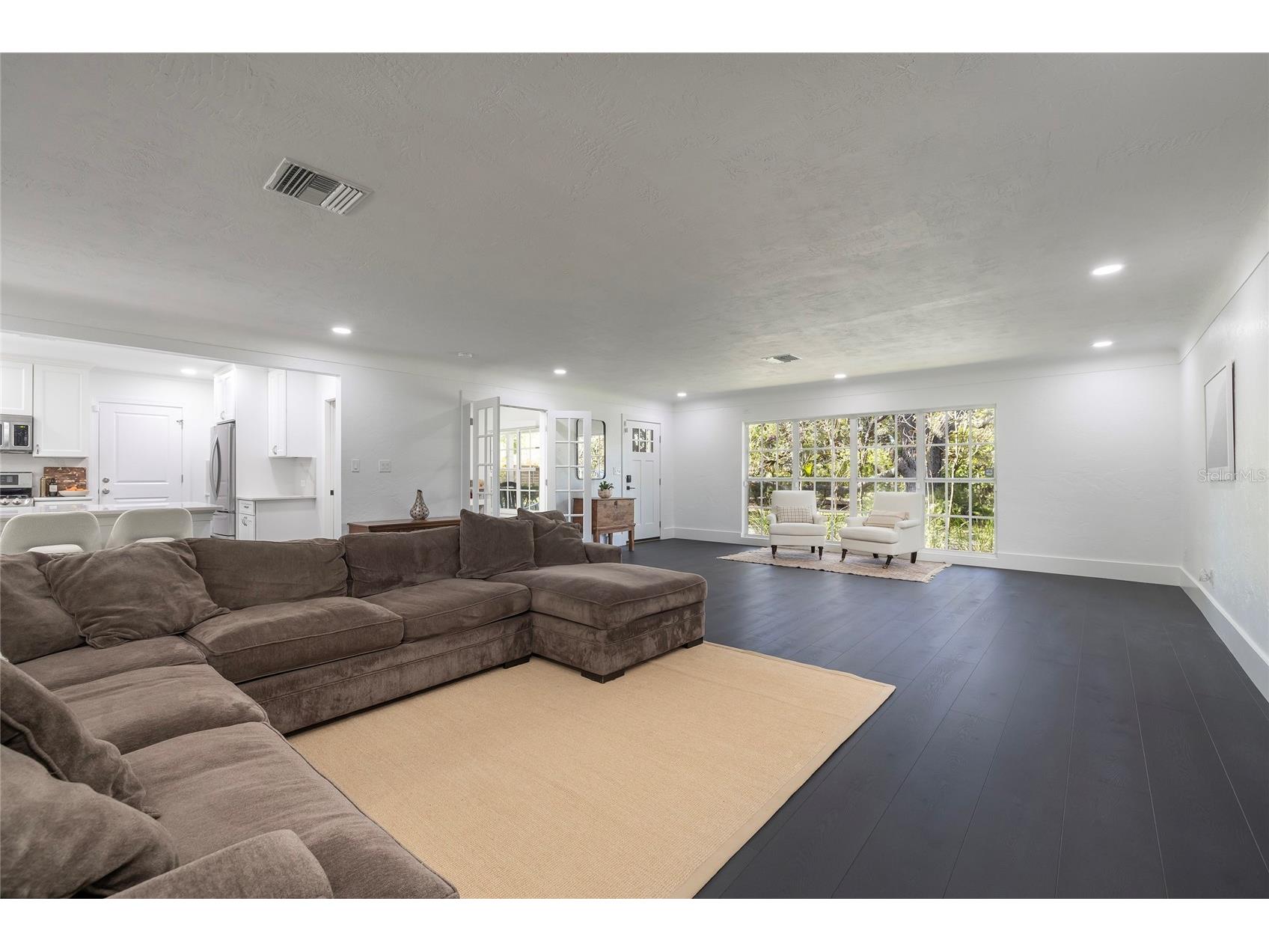 1433 Park Street N Saint Petersburg FL 33710 TB8480849 image13