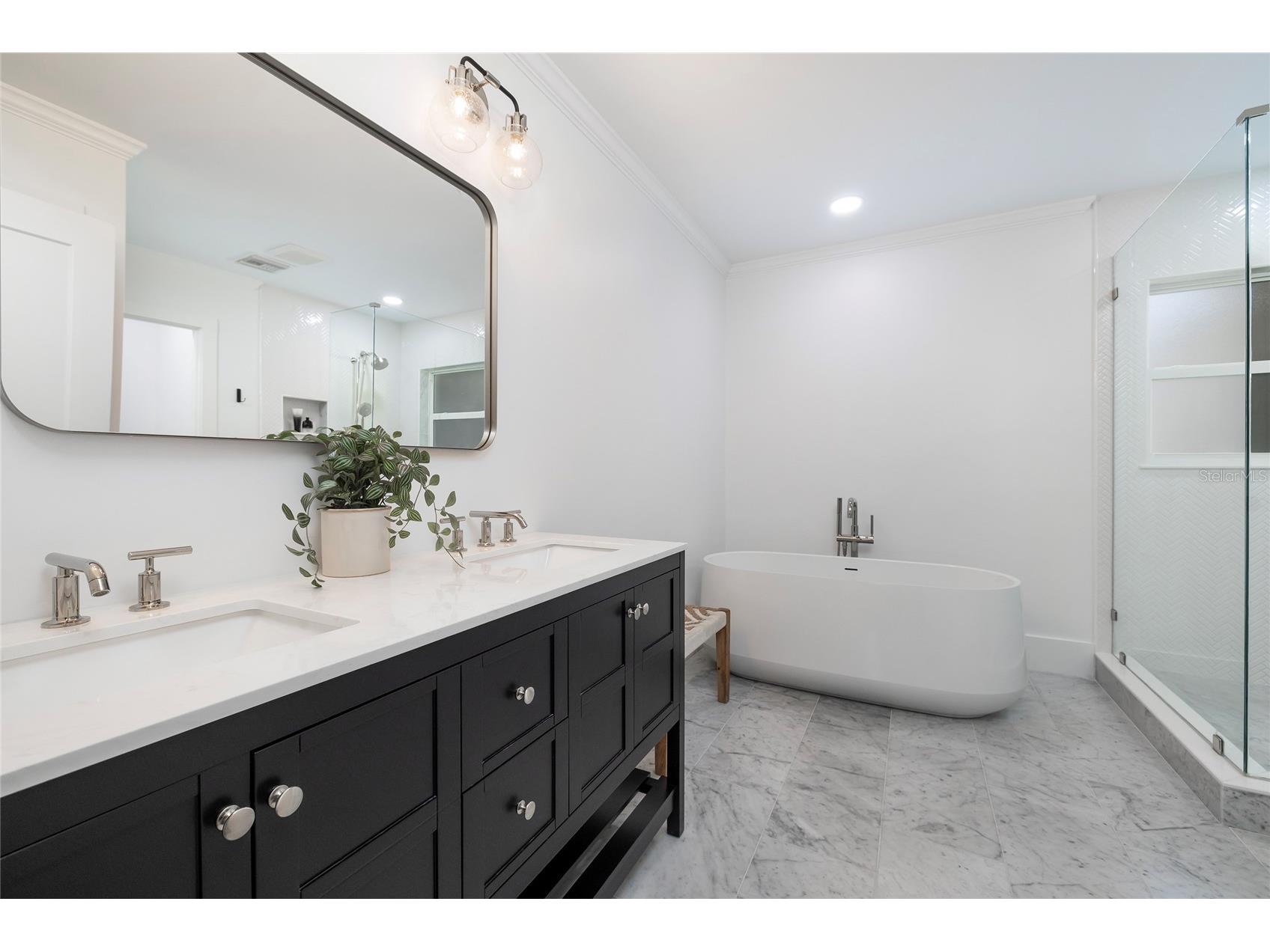 1433 Park Street N Saint Petersburg FL 33710 TB8480849 image27