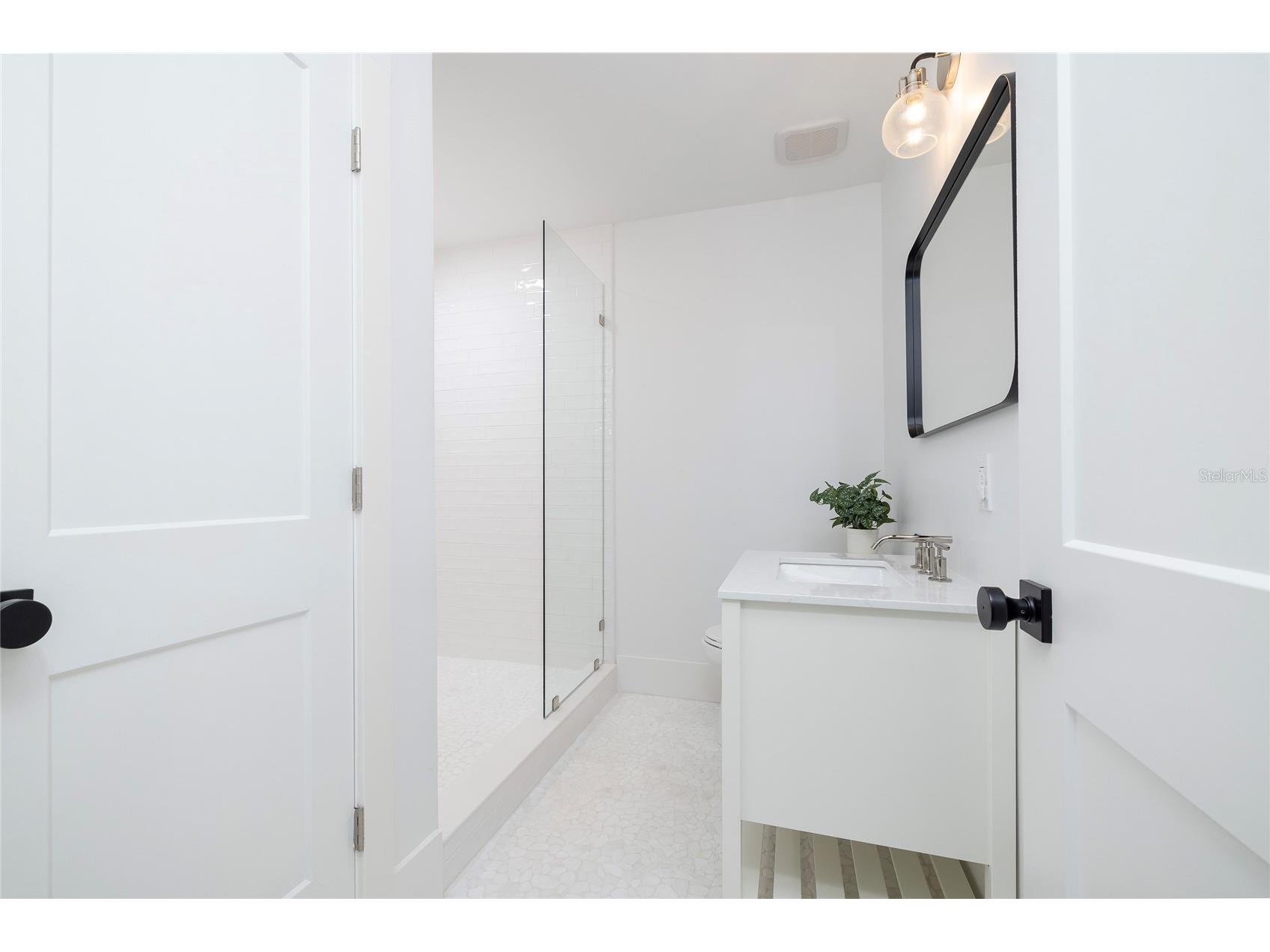 1433 Park Street N Saint Petersburg FL 33710 TB8480849 image31