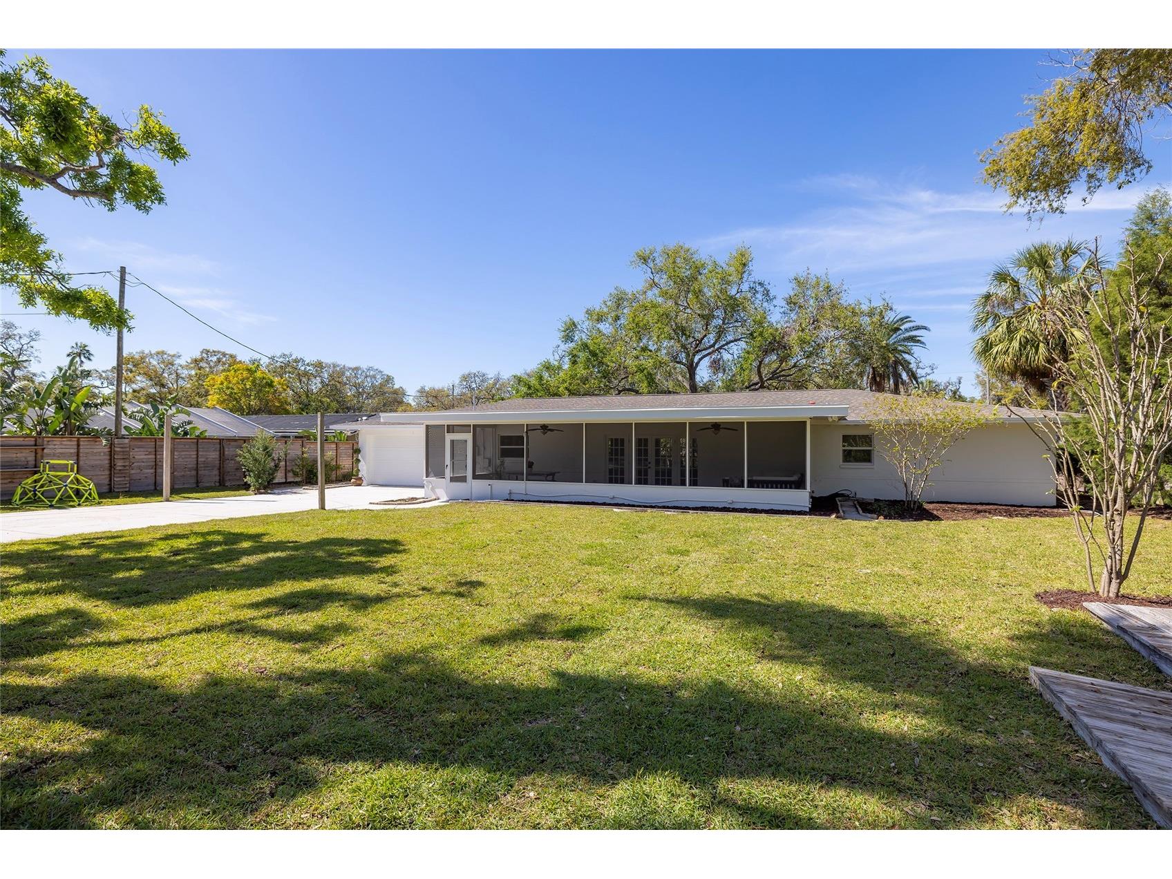 1433 Park Street N Saint Petersburg FL 33710 TB8480849 image49