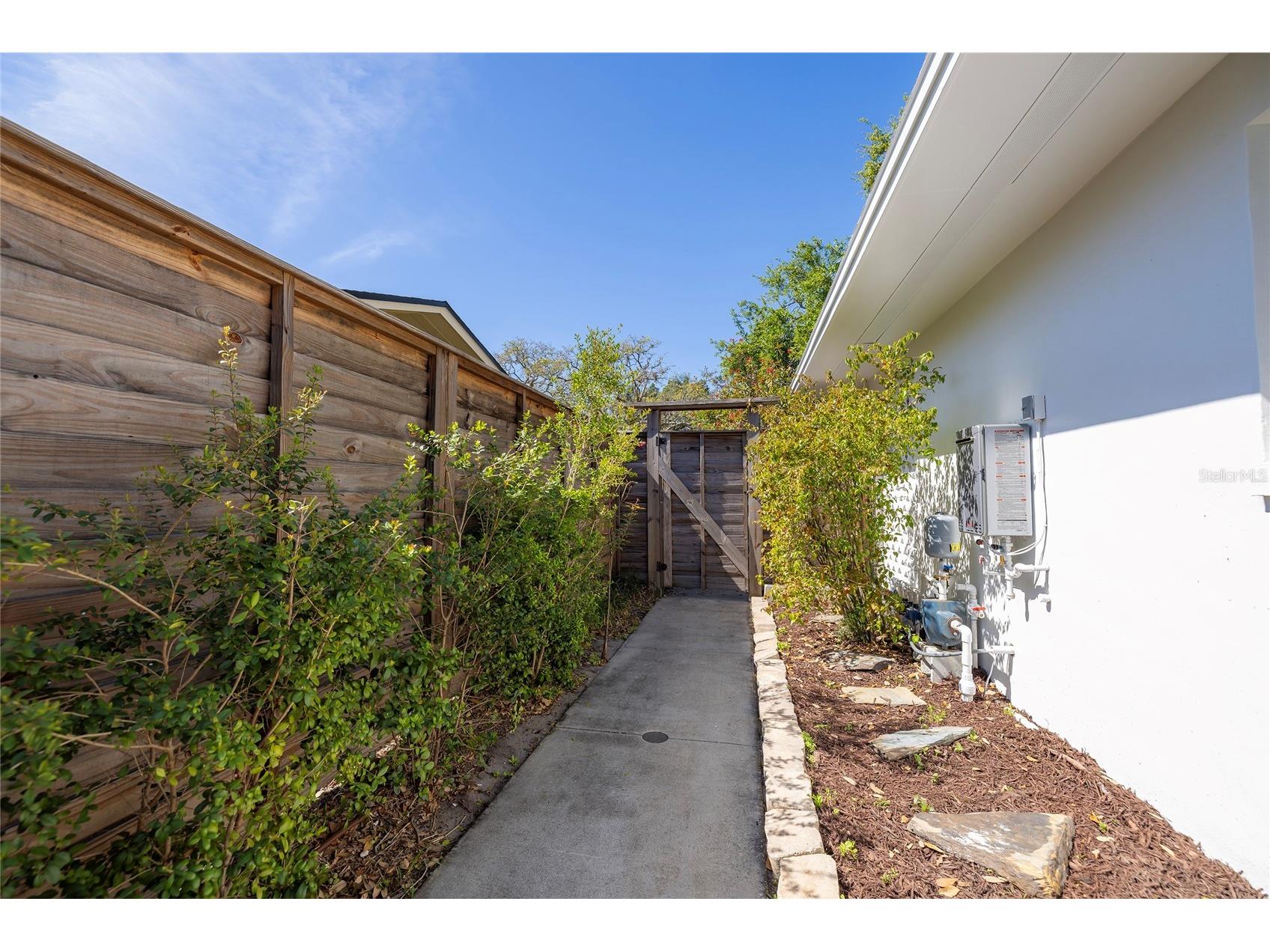 1433 Park Street N Saint Petersburg FL 33710 TB8480849 image51