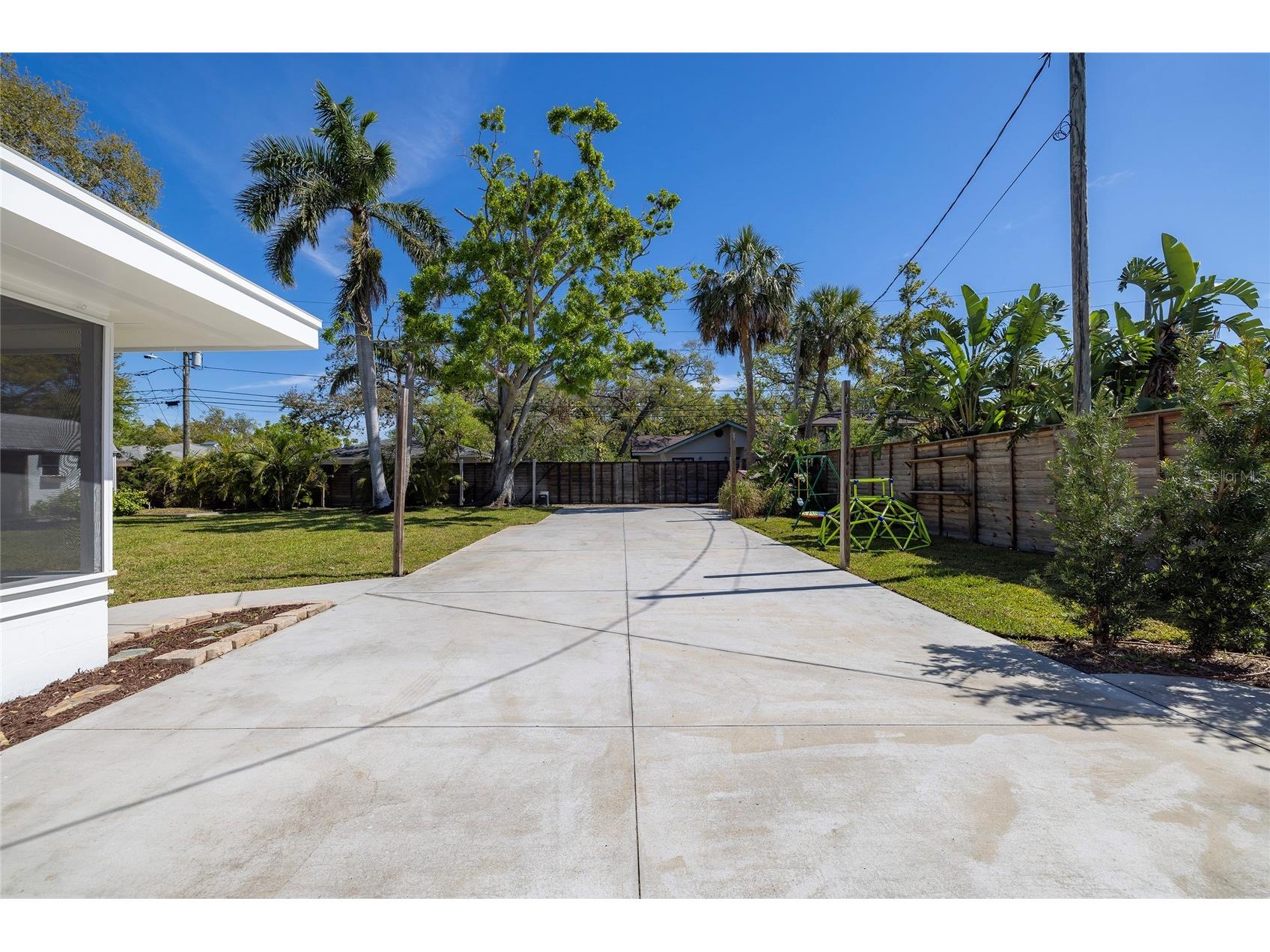 1433 Park Street N Saint Petersburg FL 33710 TB8480849 image53