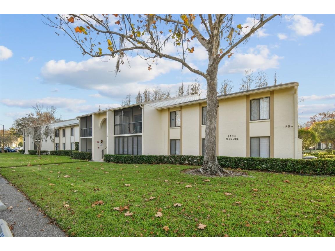 1433 Pine Glen Place #D1 Tarpon Springs FL 34688 U8225655 image1