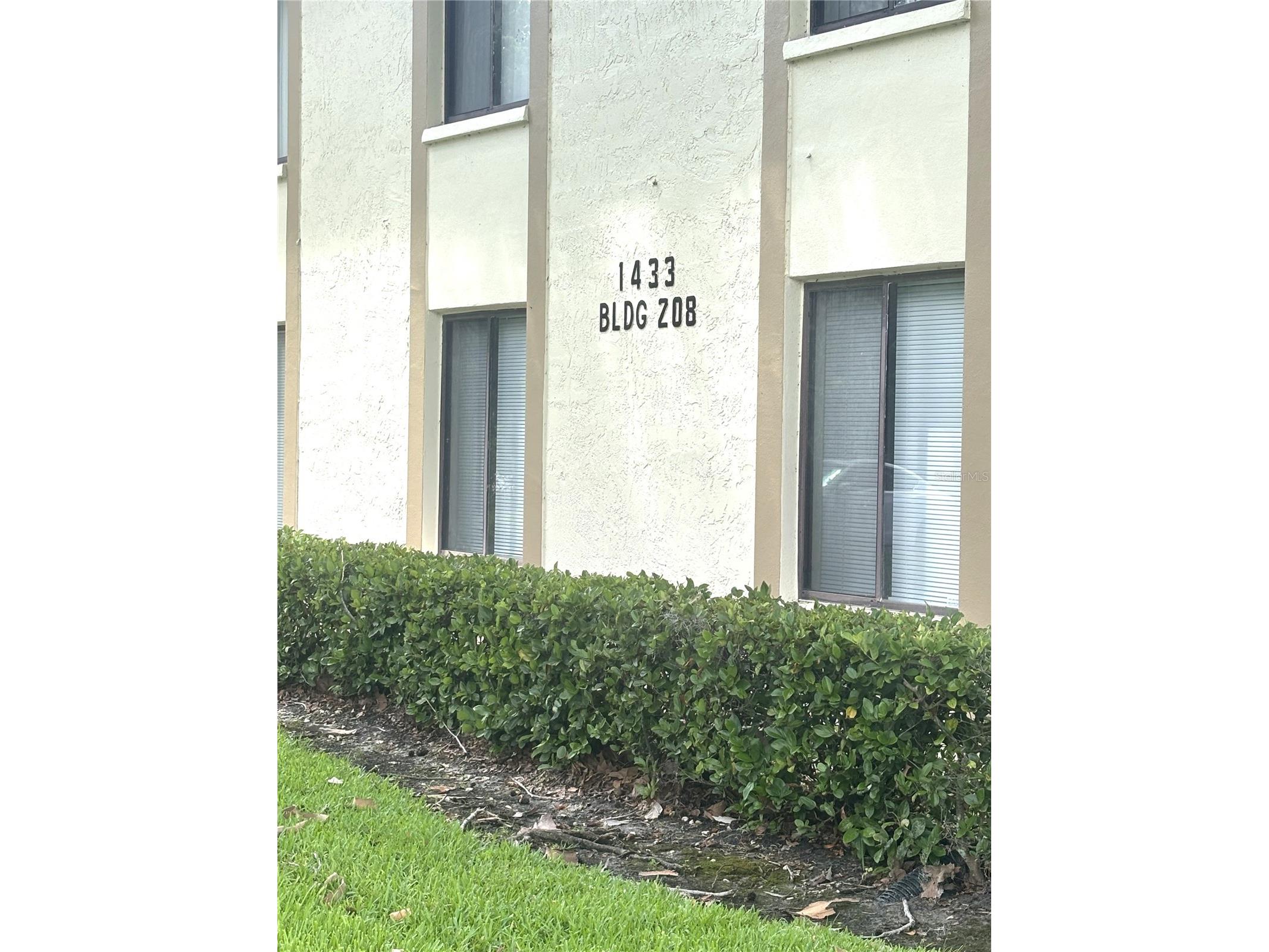 1433 Pine Glen Place #G2 Tarpon Springs FL 34688 TB8514318 image1
