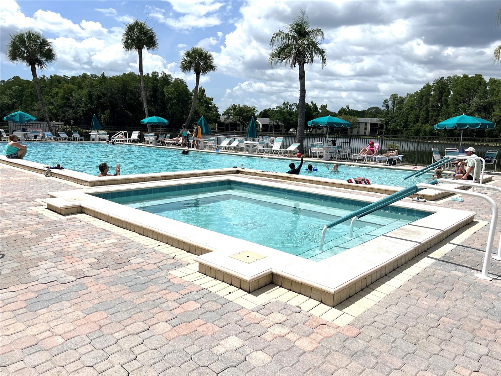 1433 Pine Glen Place #G2 Tarpon Springs FL 34688 TB8514318 image41