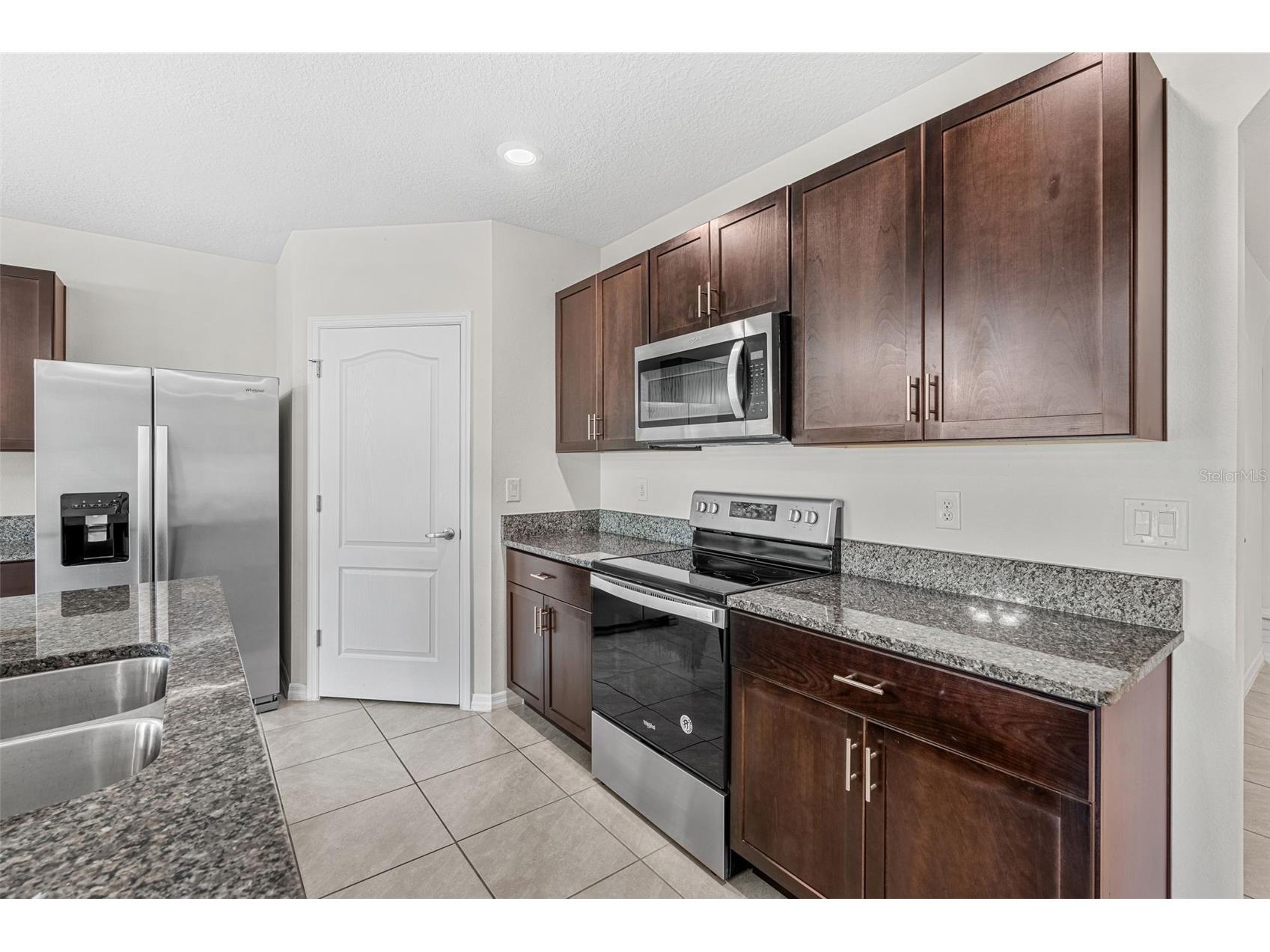 1433 Riverboat Drive Kissimmee FL 34744 G5103345 image9