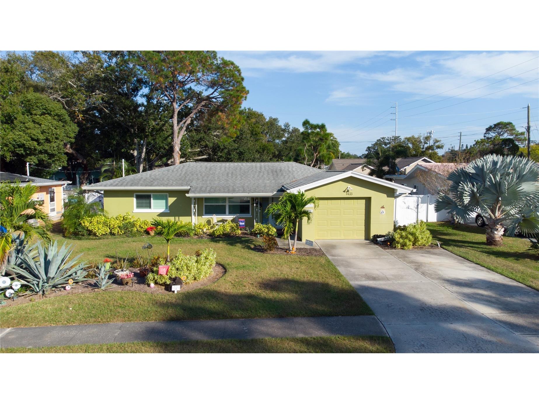 1433 Ruth Road Dunedin FL 34698 TB8451279 image1