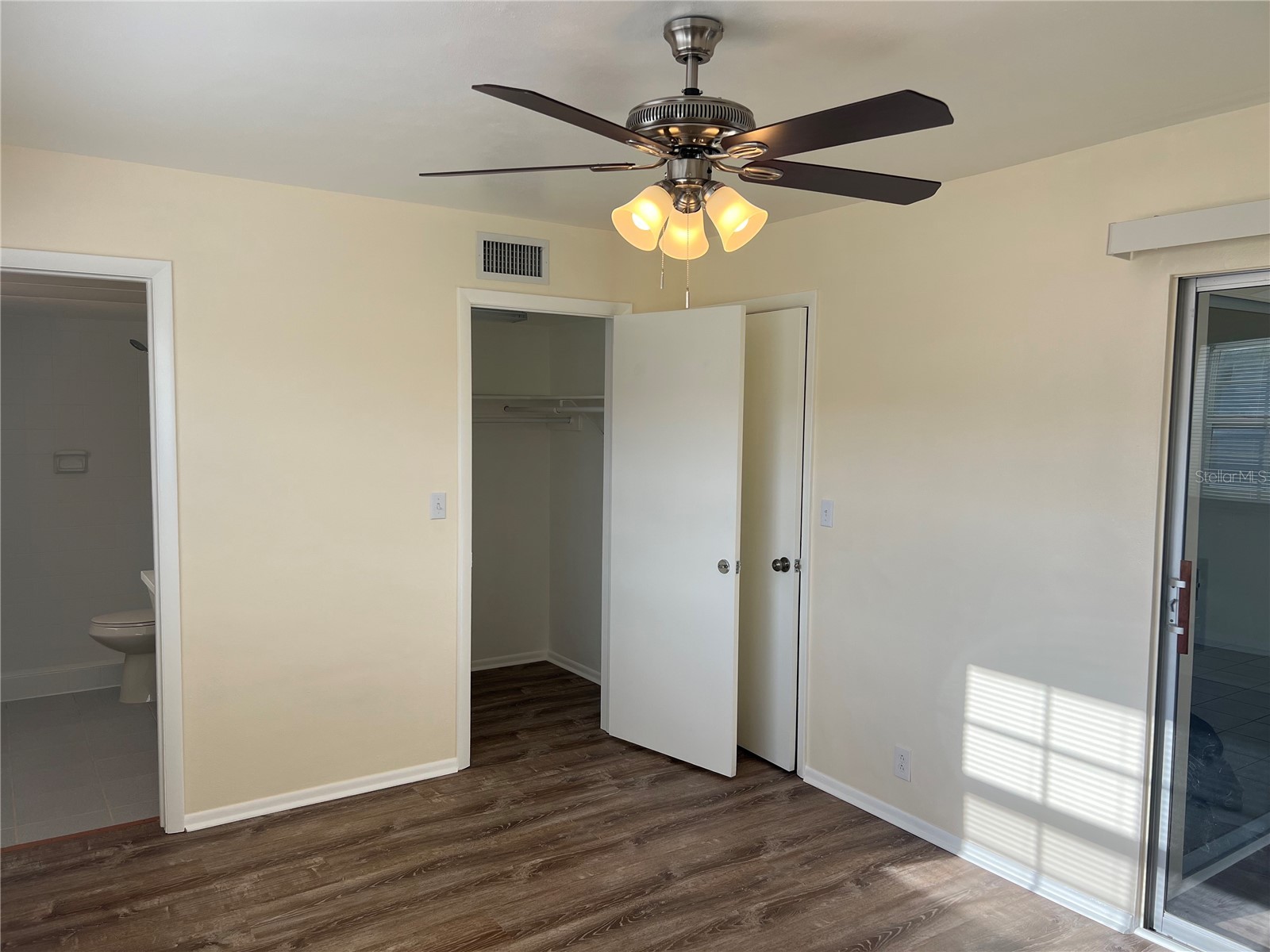 1433 S Belcher Road #B7 Clearwater FL 33764 A4689296 image18