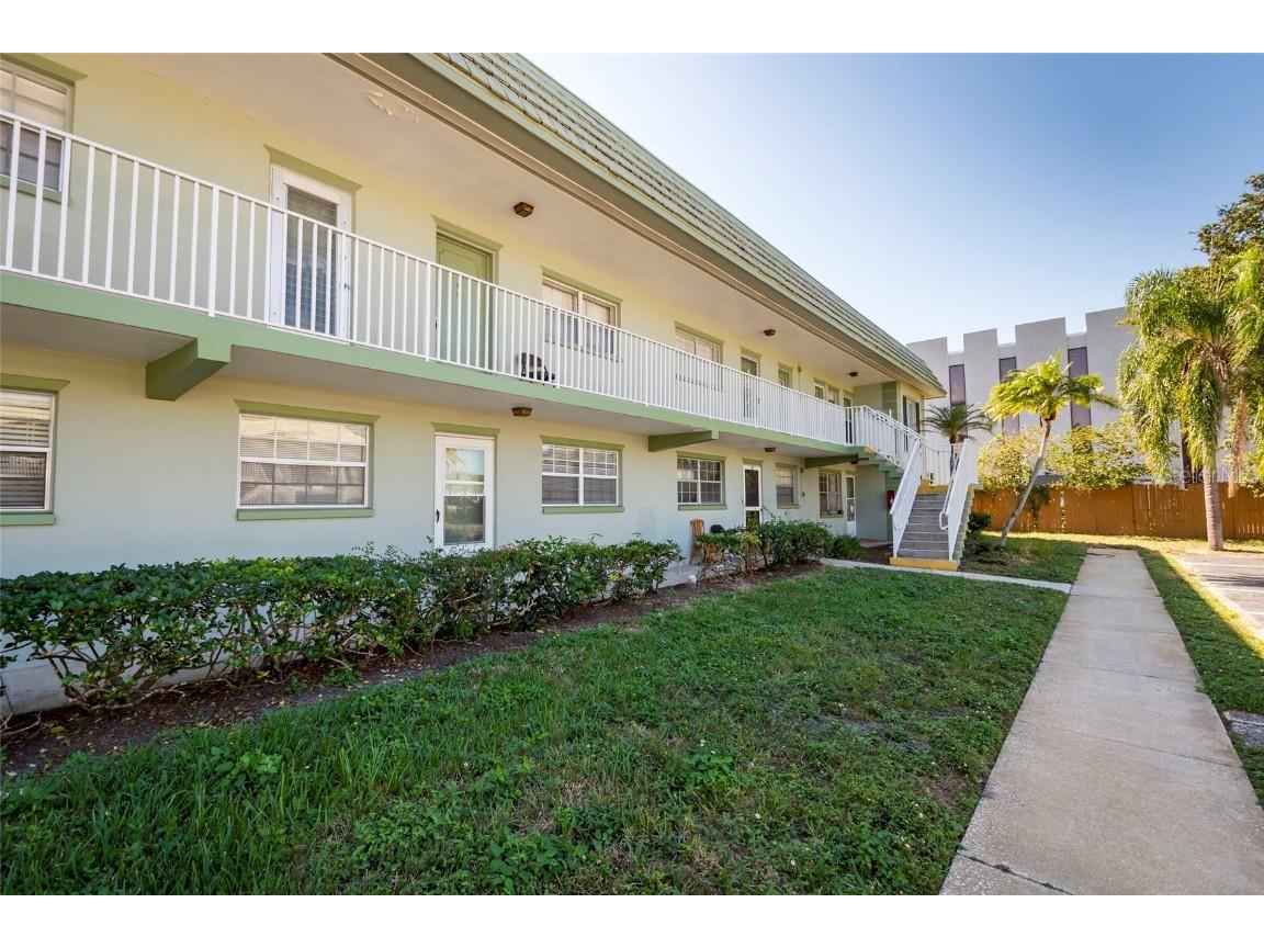 1433 S Belcher Road #E8 Clearwater FL 33764 U8219140 image1