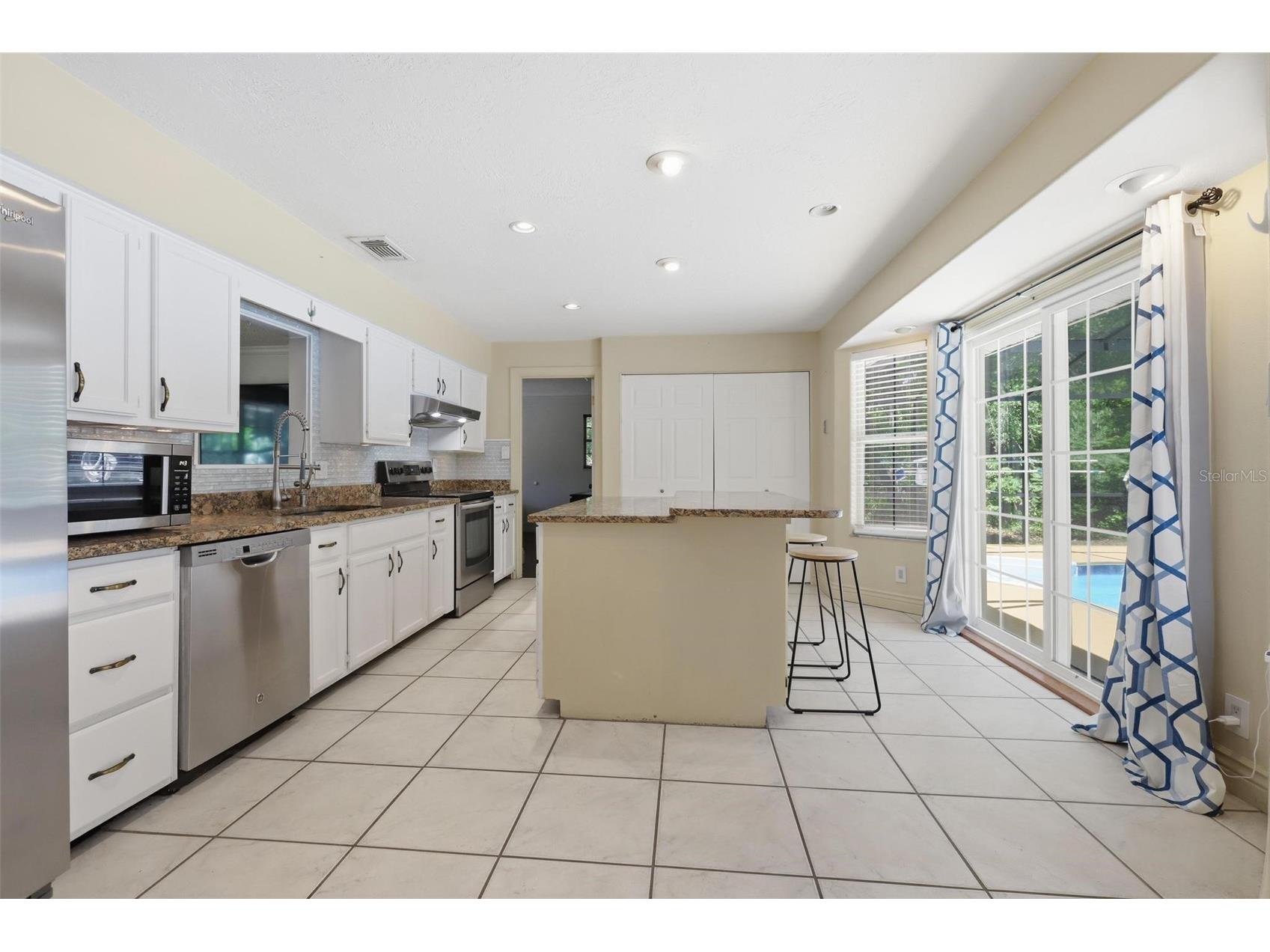 1433 S Ridgewood Avenue Deland FL 32720 V4948465 image9