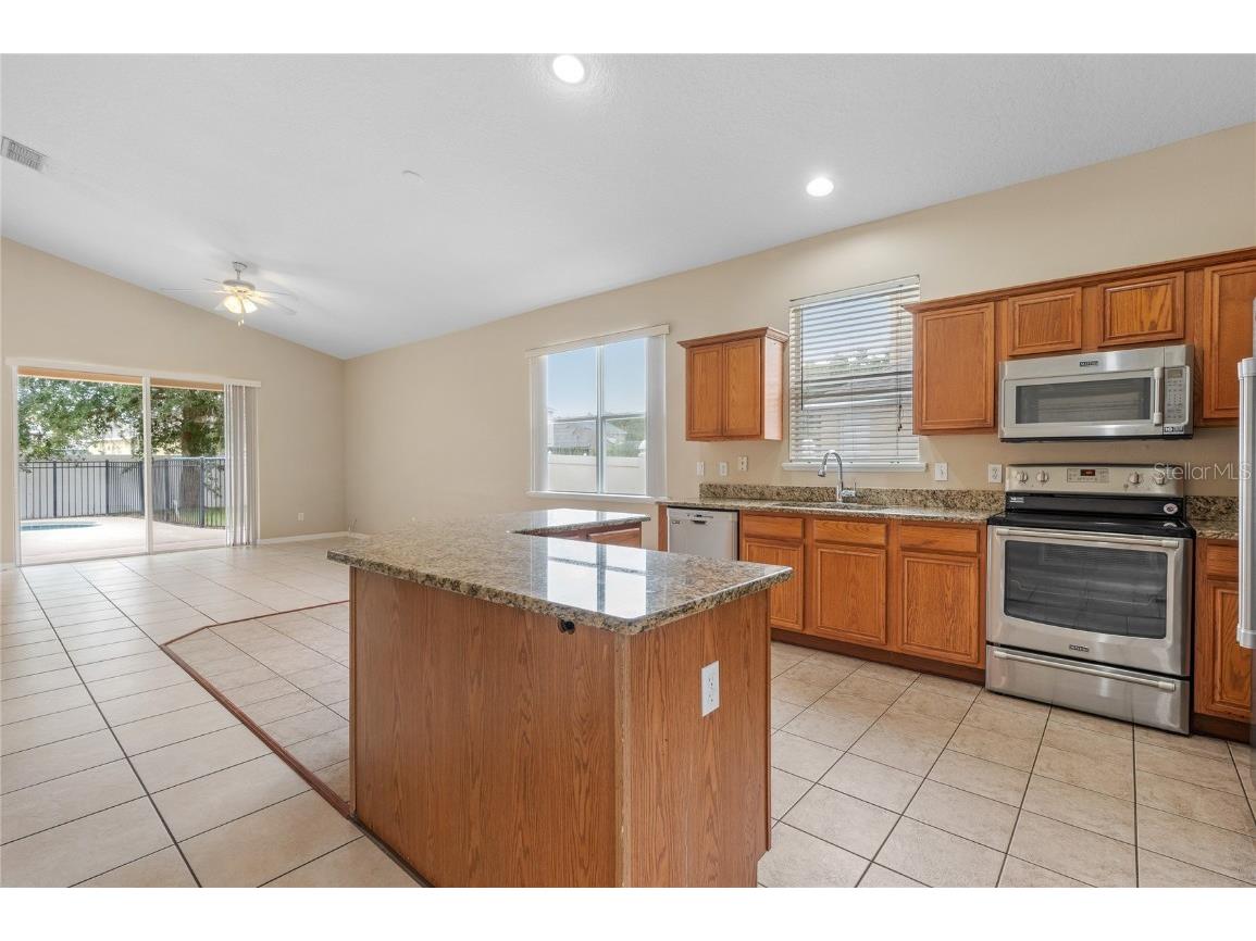 14330 Fieldstone Lake Way Orlando FL 32824 O6347076 image8