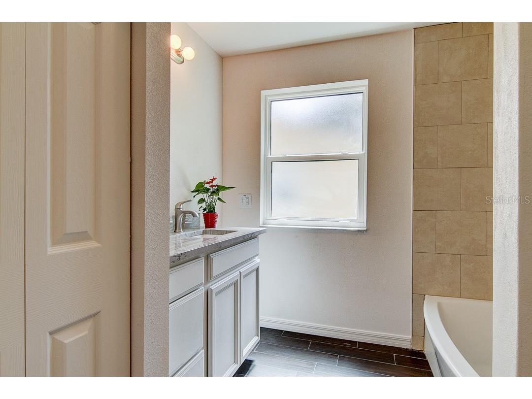 14334 Channel Drive Largo FL 33774 TB8355089 image12