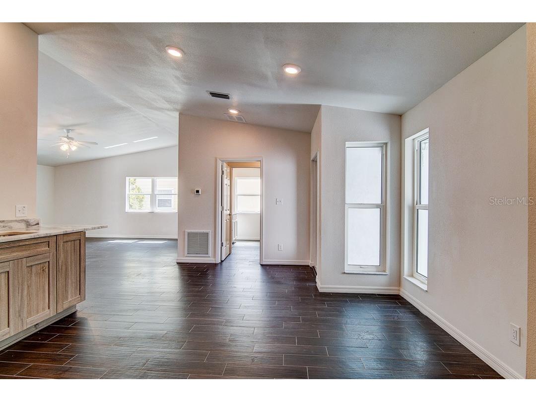 14334 Channel Drive Largo FL 33774 TB8355089 image17