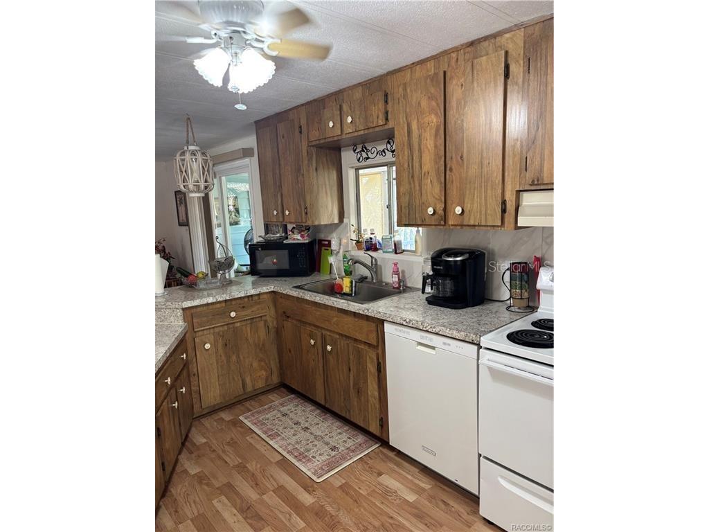 14334 Midfield Street Brooksville FL 34613 W7879909 image8