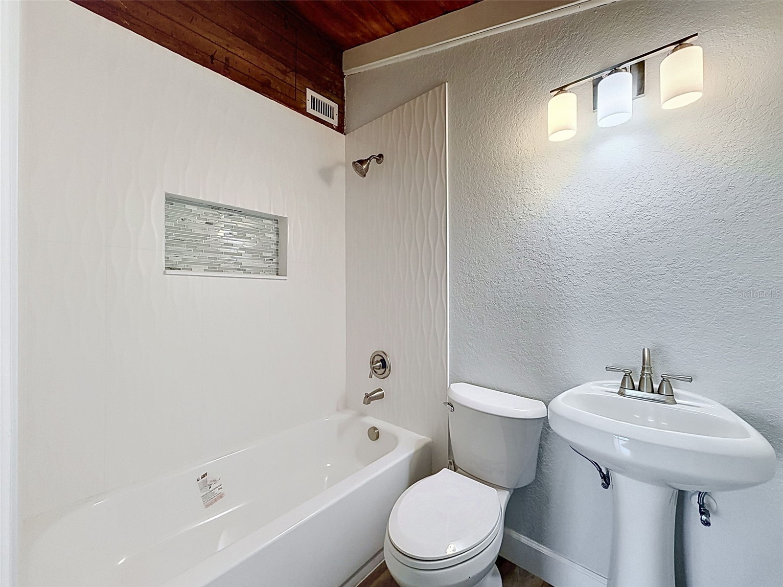 14339 Rice Road Hudson FL 34667 - CANAL TO GULF OF MEXICO W7885904 image30