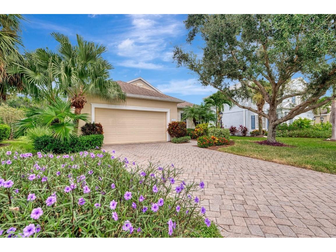 1434 Blue Horizon Circle Bradenton FL 34208 A4666038 image1
