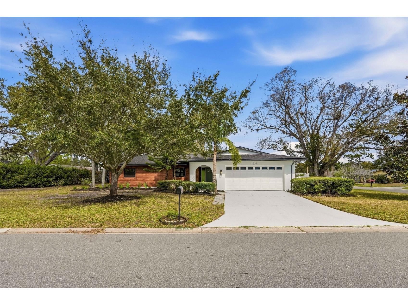 1434 Hagen Avenue Dunedin FL 34698 TB8475224 image1