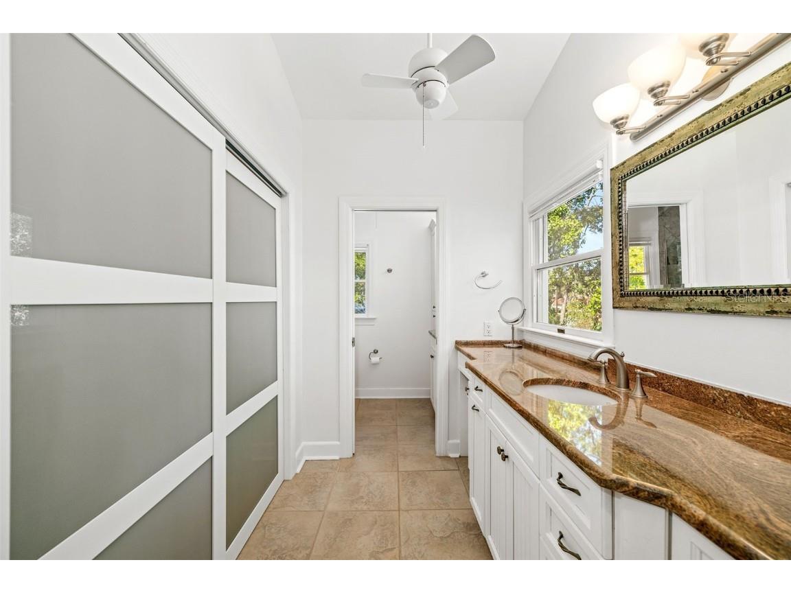 1434 Ladue Lane Sarasota FL 34231 A4673523 image56