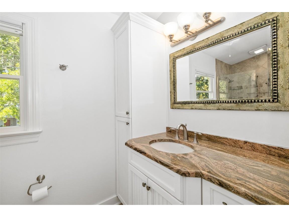 1434 Ladue Lane Sarasota FL 34231 A4673523 image58