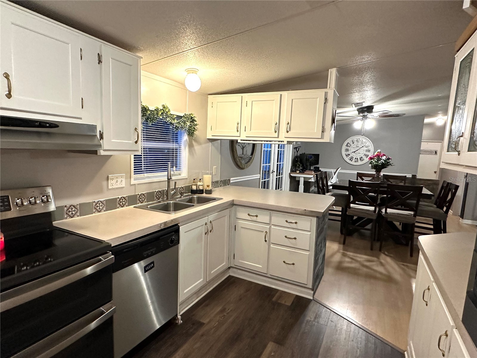 1434 Lake Shore Drive Casselberry FL 32707 O6406496 image18