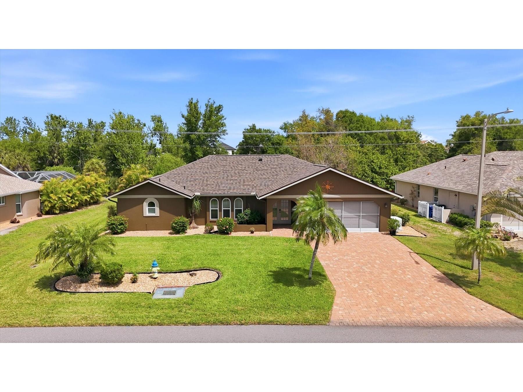 1434 Roosevelt Drive Venice FL 34293 D6146893 image1