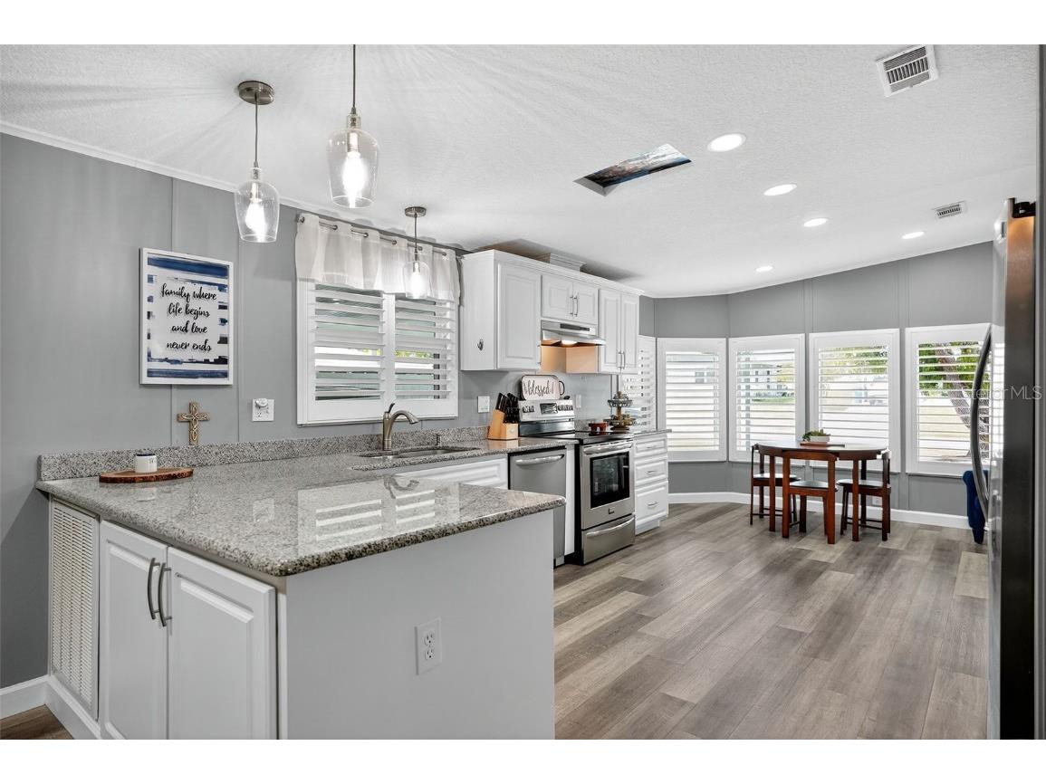 14346 Nectarine Street Brooksville FL 34613 TB8433278 image3