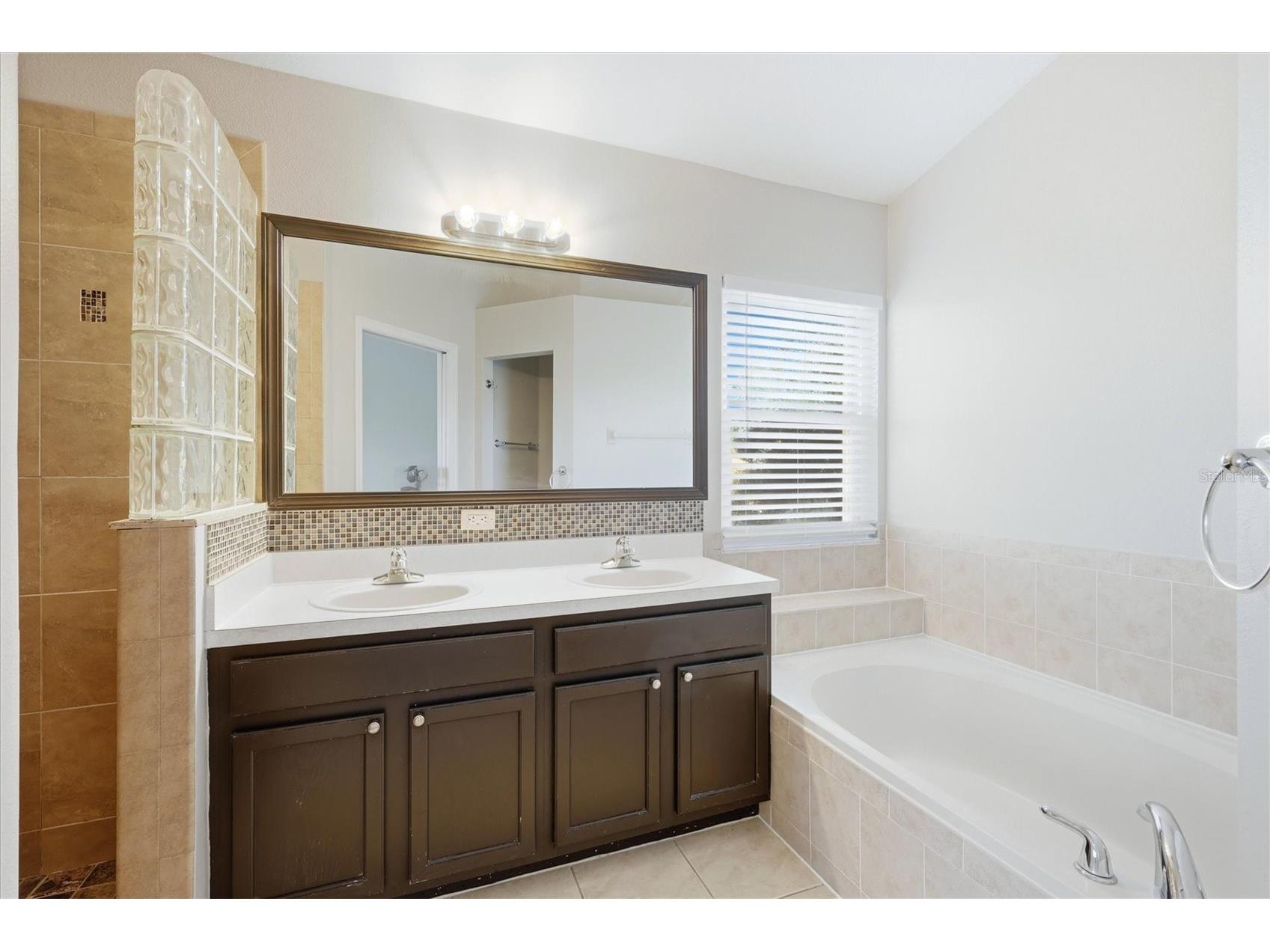 14347 Gnatcatcher Terrace Lakewood Ranch FL 34202 A4690521 image23