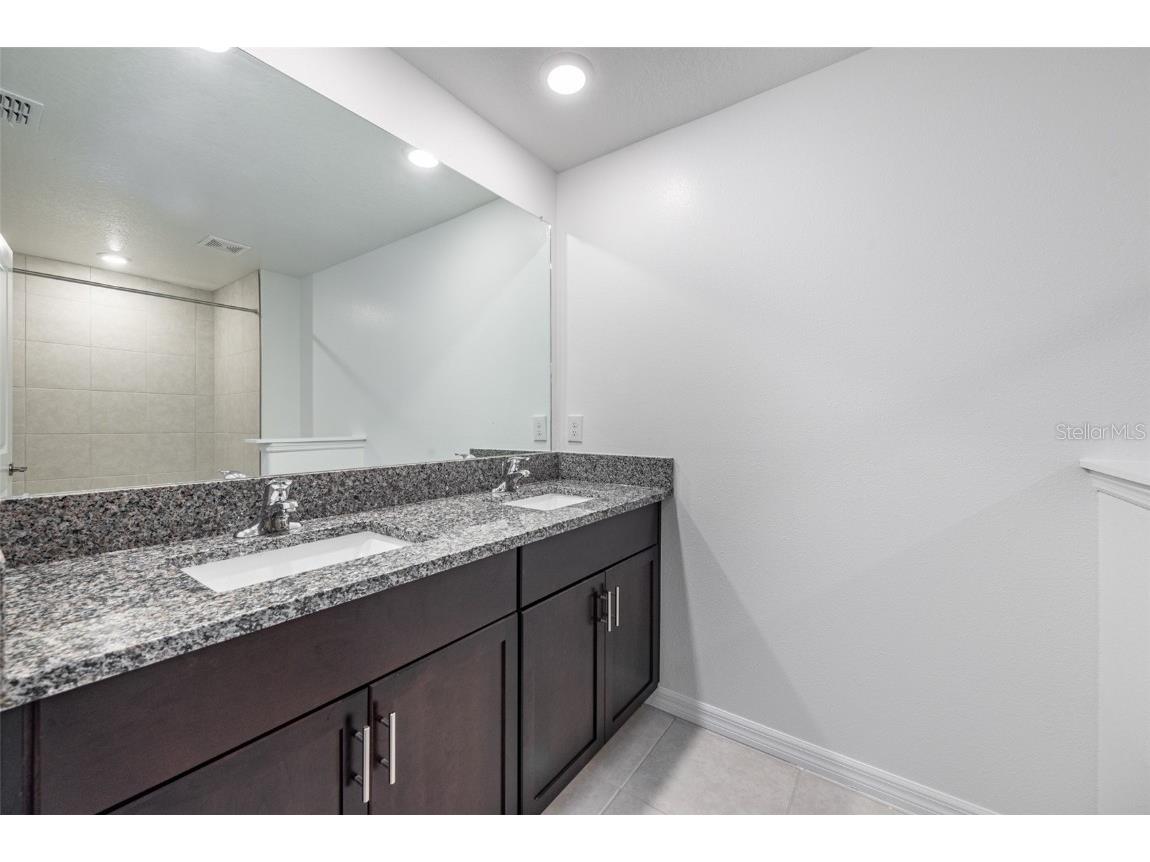 14348 Editors Note Street Ruskin FL 33573 TB8402614 image16