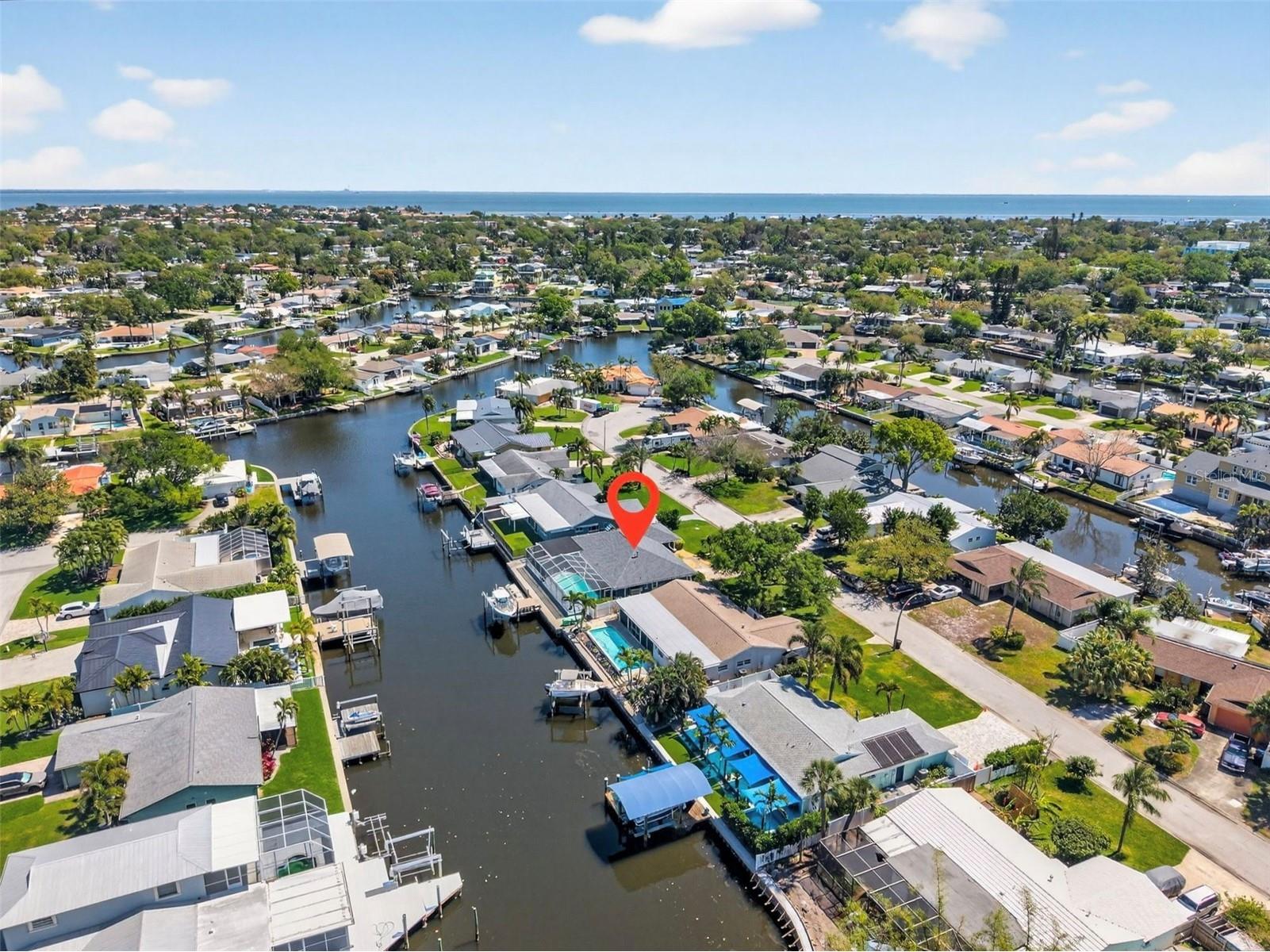 1435 48th Avenue NE Saint Petersburg FL 33703 TB8488393 image45