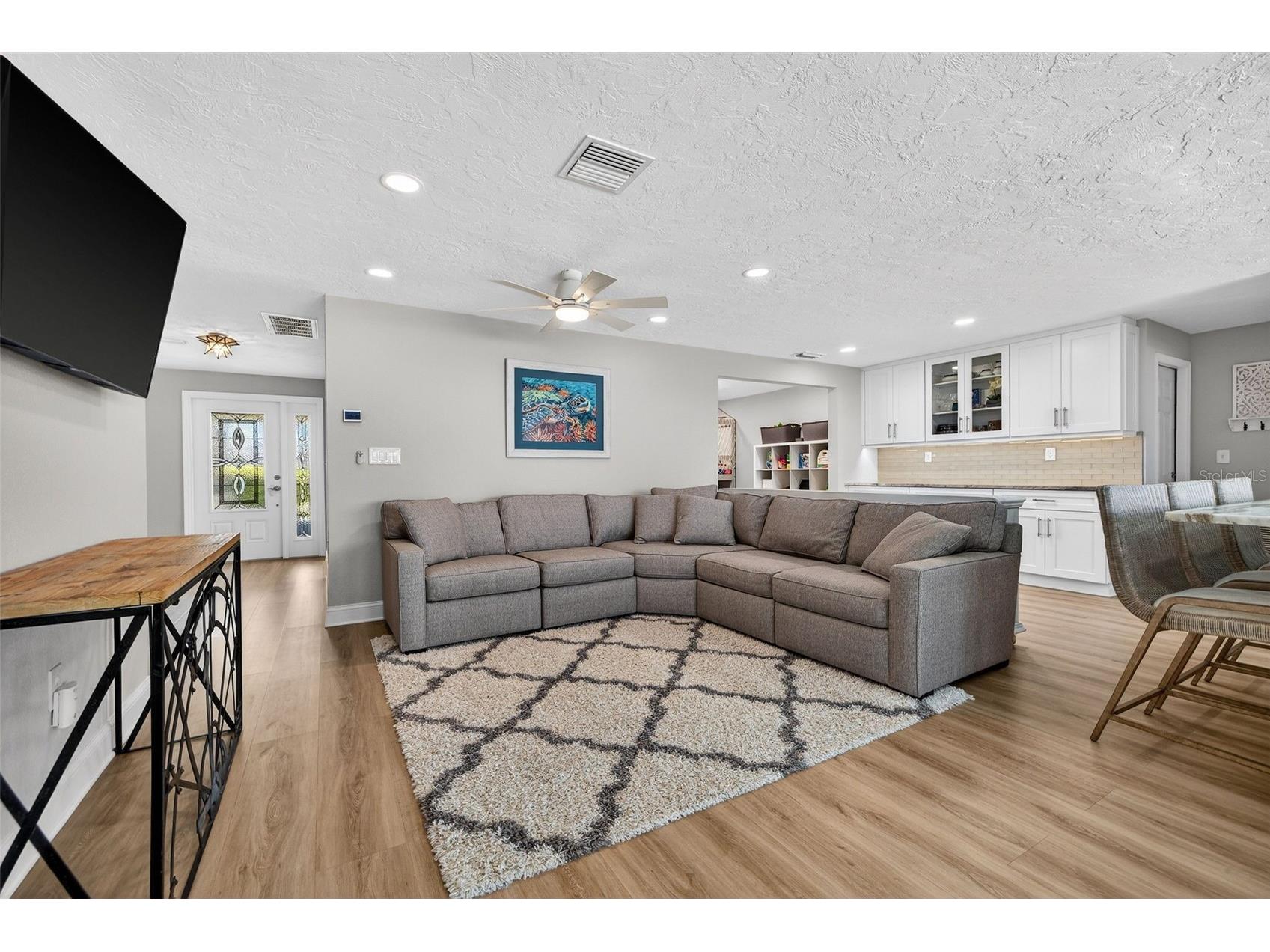 1435 48th Avenue NE Saint Petersburg FL 33703 TB8488393 image6