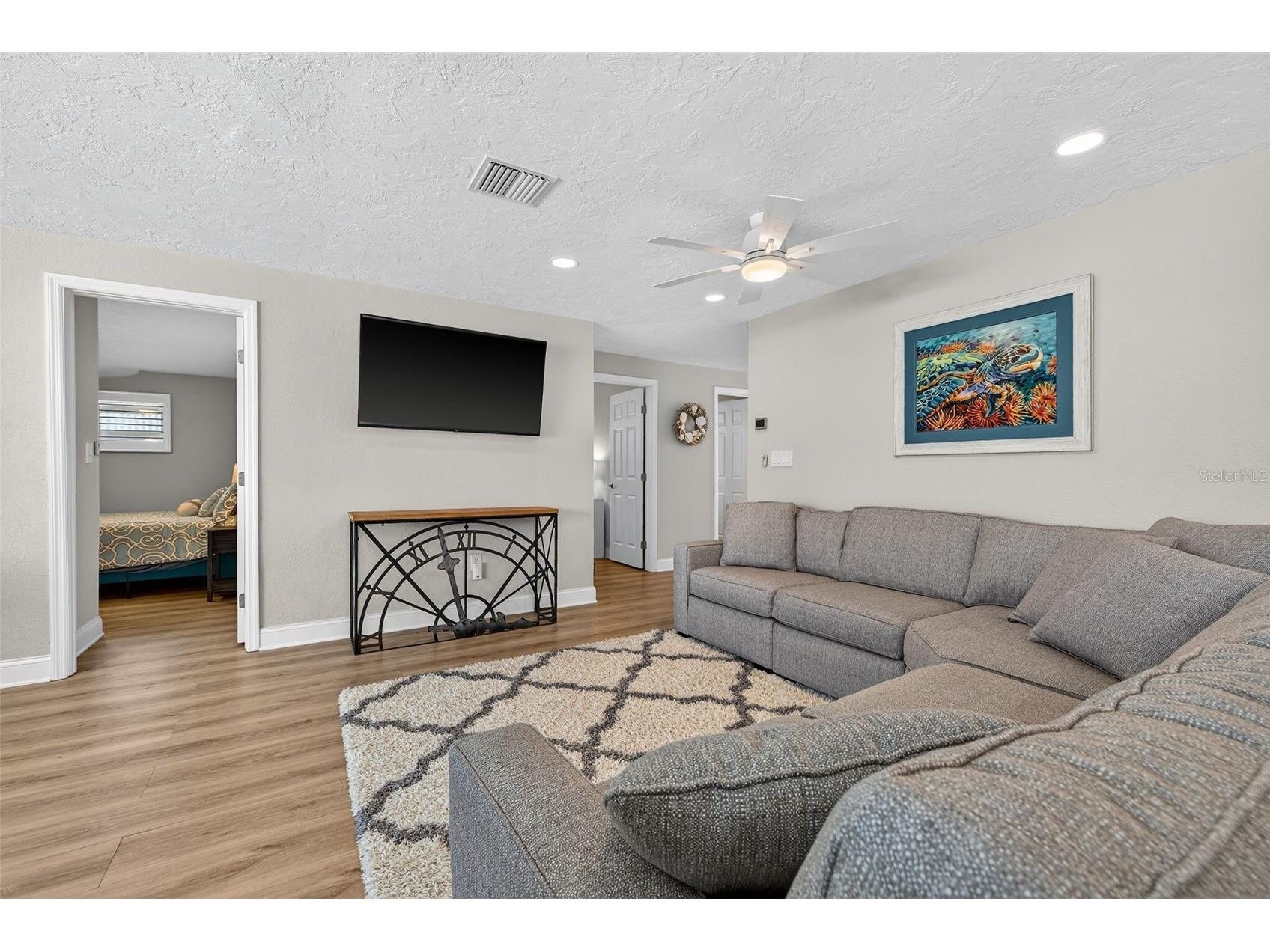 1435 48th Avenue NE Saint Petersburg FL 33703 TB8488393 image7
