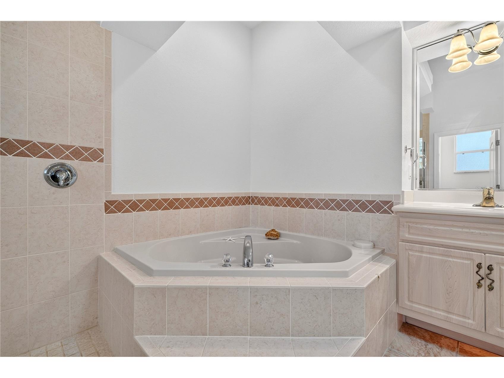 1435 Dolph Circle Ormond Beach FL 32174 V4949940 image44