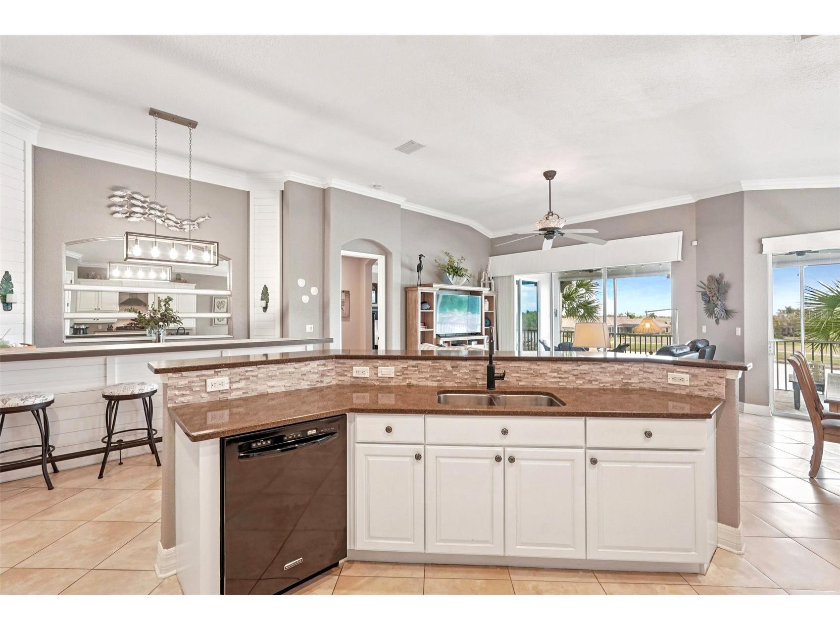 1435 Emerald Dunes Drive Sun City Center FL 33573 TB8485696 image10