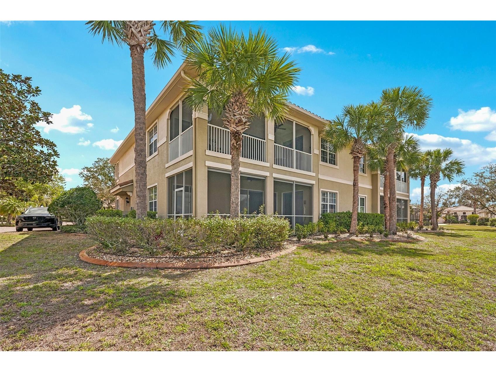 1435 Emerald Dunes Drive Sun City Center FL 33573 TB8485696 image37