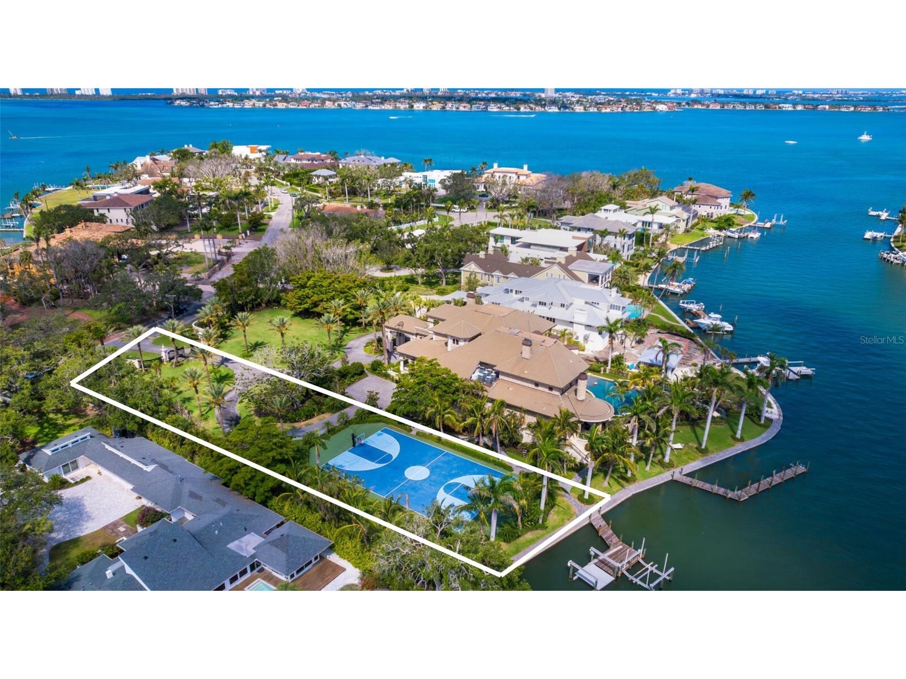 1435 Hillview Drive Sarasota FL 34239 - SARASOTA BAY A4686191 image1