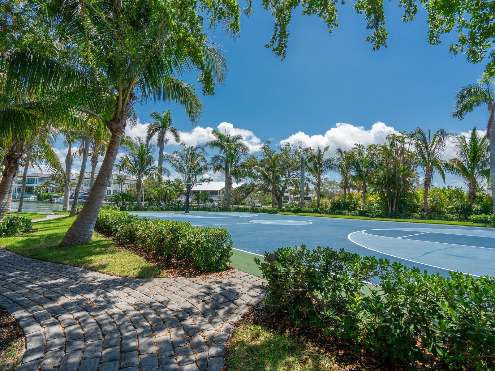 1435 Hillview Drive Sarasota FL 34239 - SARASOTA BAY A4686191 image11