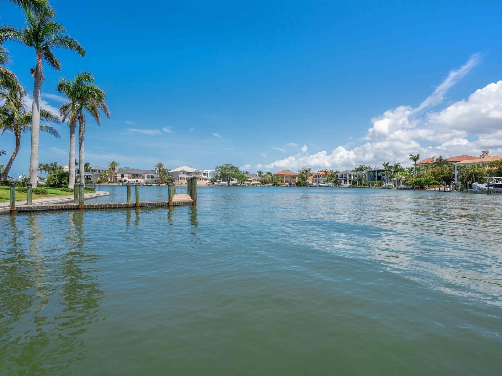 1435 Hillview Drive Sarasota FL 34239 - SARASOTA BAY A4686191 image13