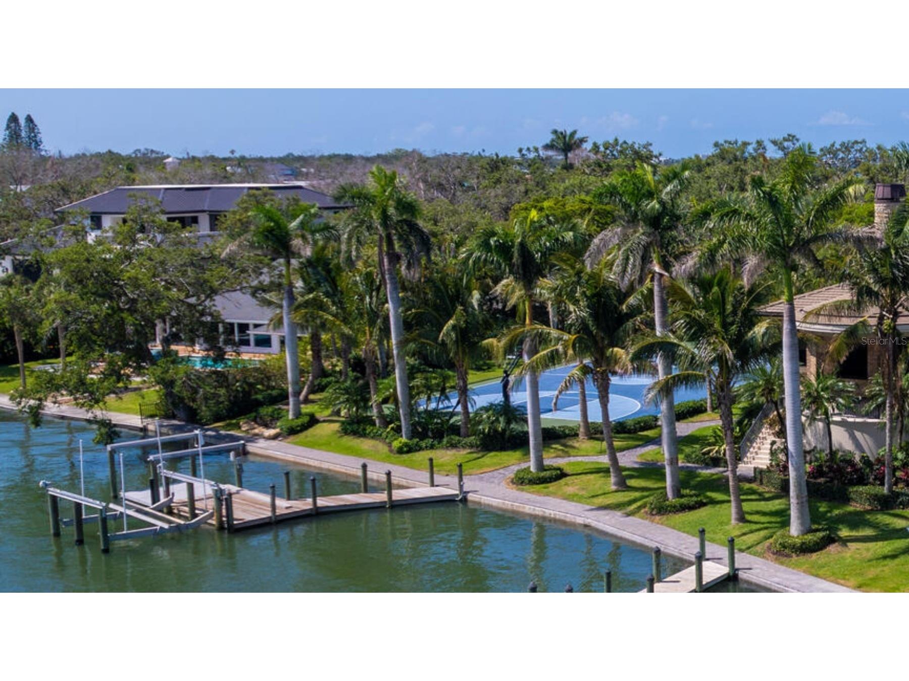 1435 Hillview Drive Sarasota FL 34239 - SARASOTA BAY A4686191 image14