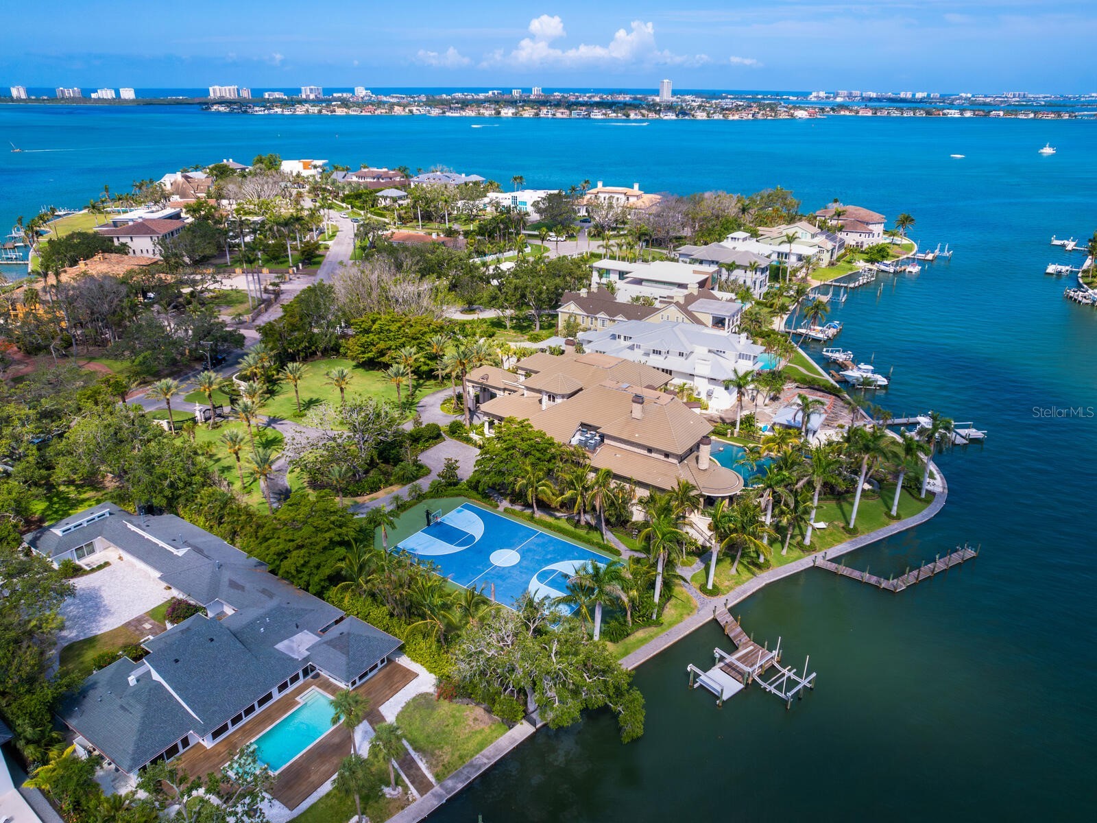 1435 Hillview Drive Sarasota FL 34239 - SARASOTA BAY A4686191 image2