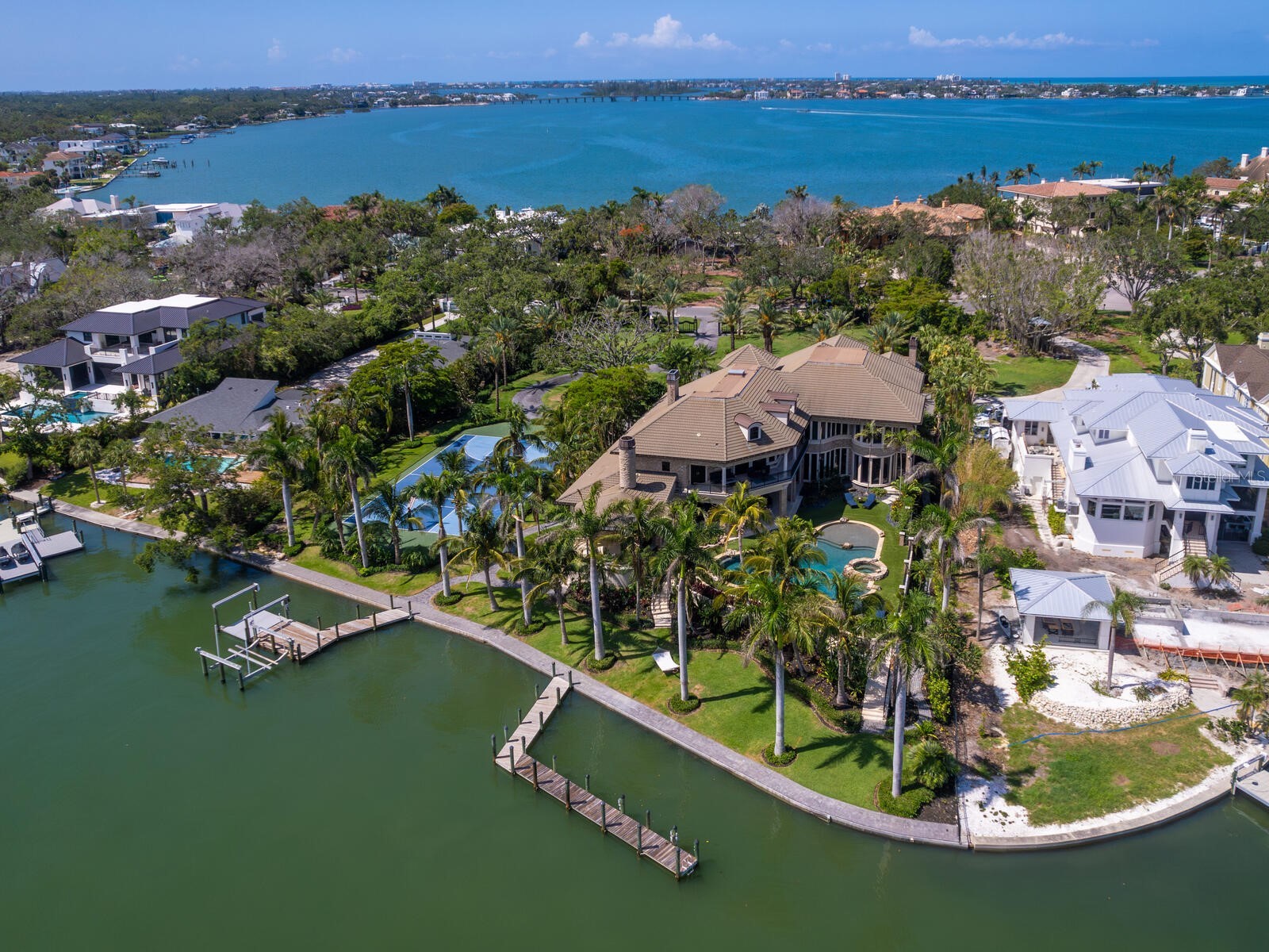 1435 Hillview Drive Sarasota FL 34239 - SARASOTA BAY A4686191 image4