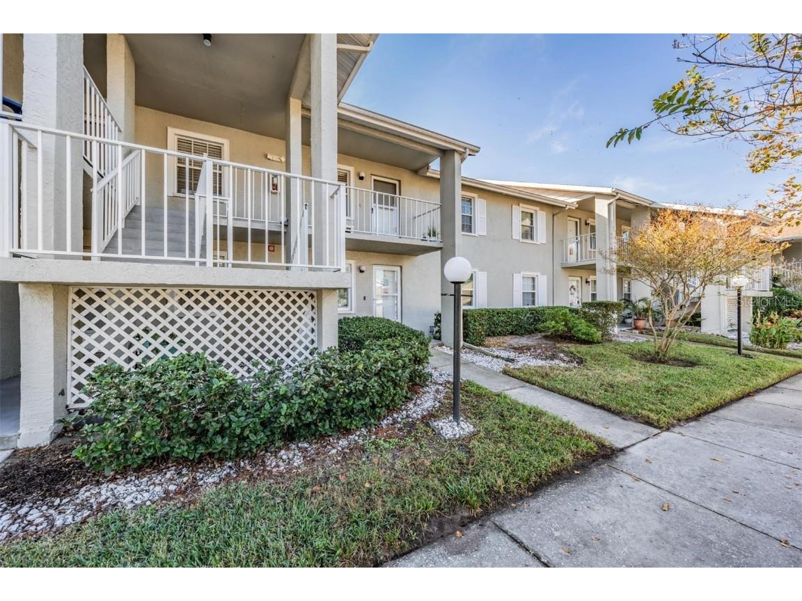 1435 Millstream Lane #202 Dunedin FL 34698 TB8331577 image1