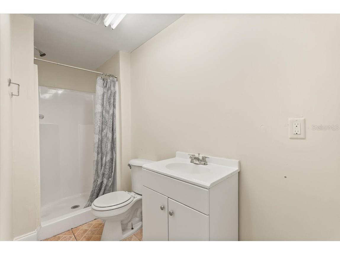 1436 22nd Street Orlando FL 32805 O6308715 image9