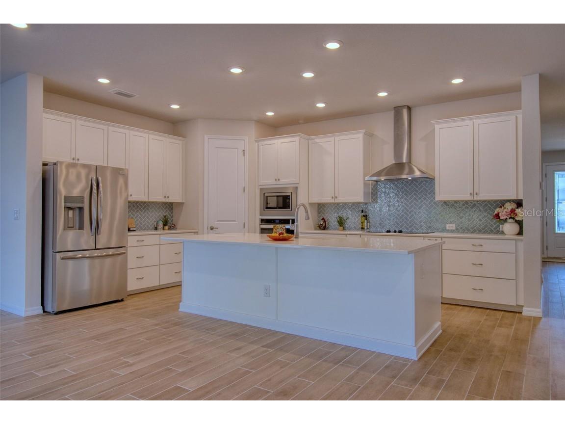 1436 Gopher Loop Tarpon Springs FL 34689 TB8452400 image4