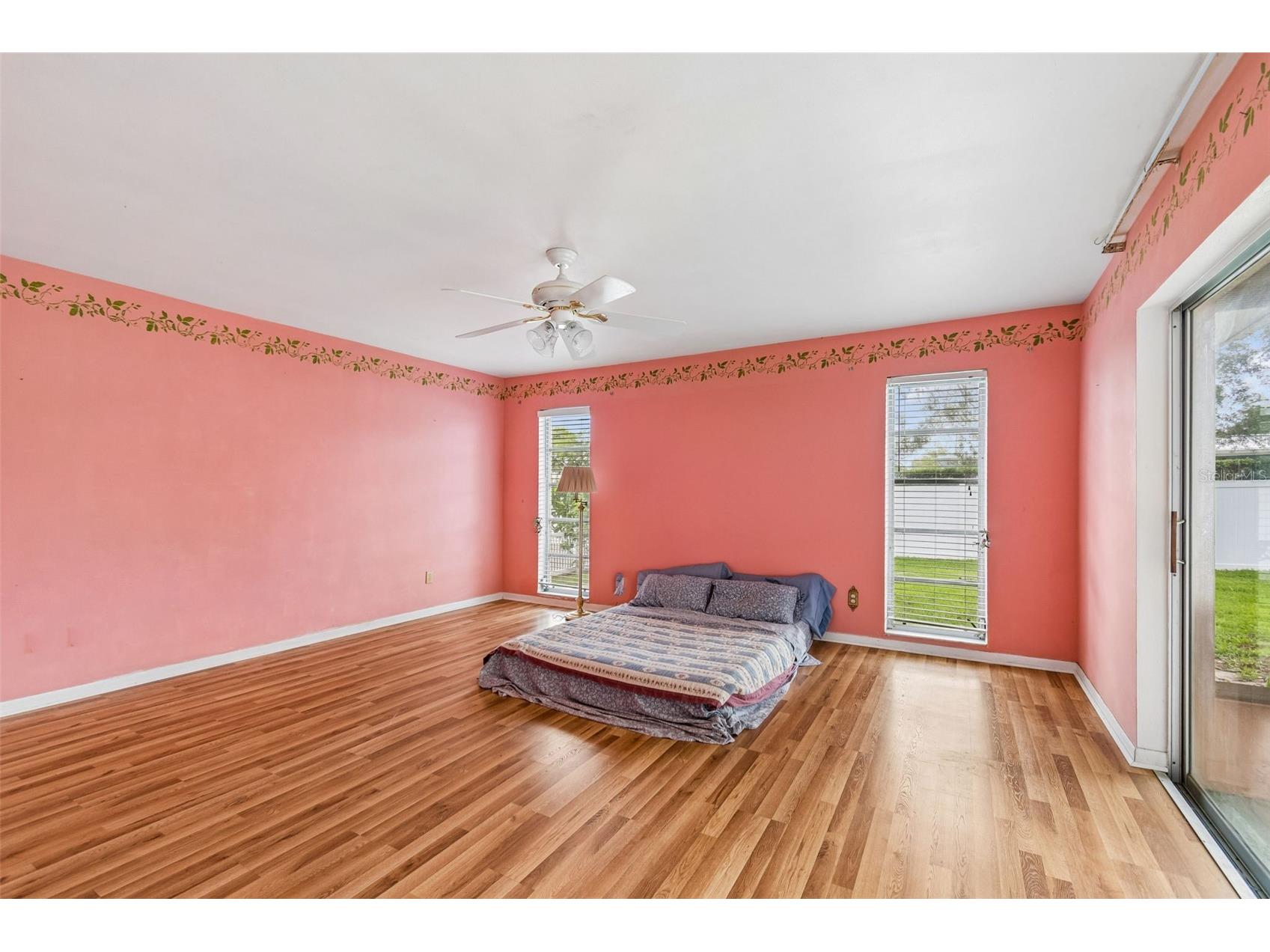 14363 Neptune Road Seminole FL 33776 TB8517398 image27
