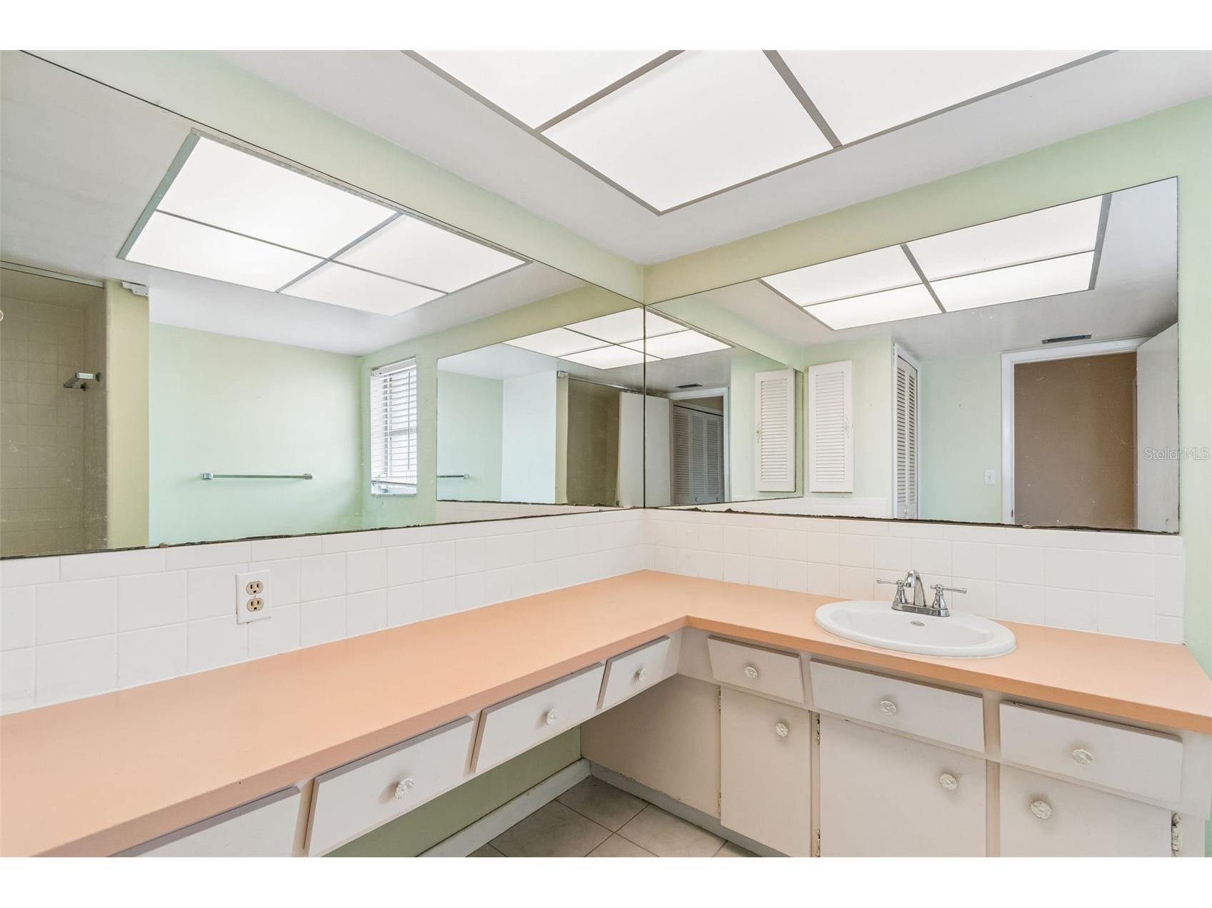 14363 Neptune Road Seminole FL 33776 TB8517398 image37