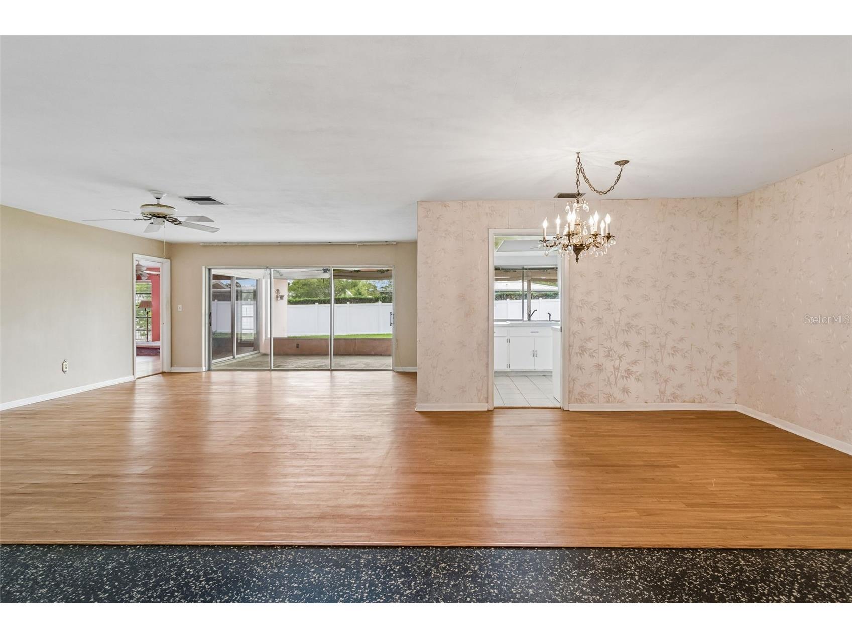 14363 Neptune Road Seminole FL 33776 TB8517398 image4