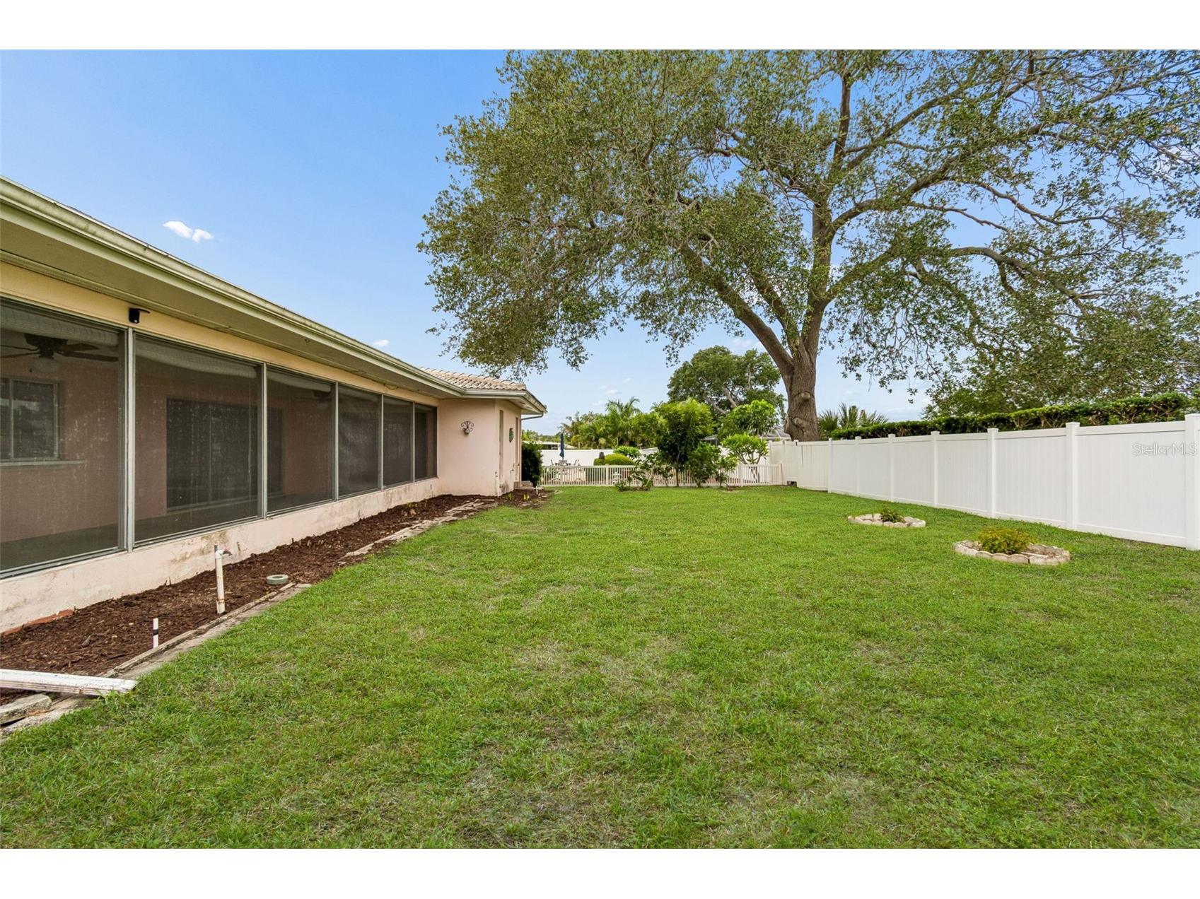 14363 Neptune Road Seminole FL 33776 TB8517398 image45