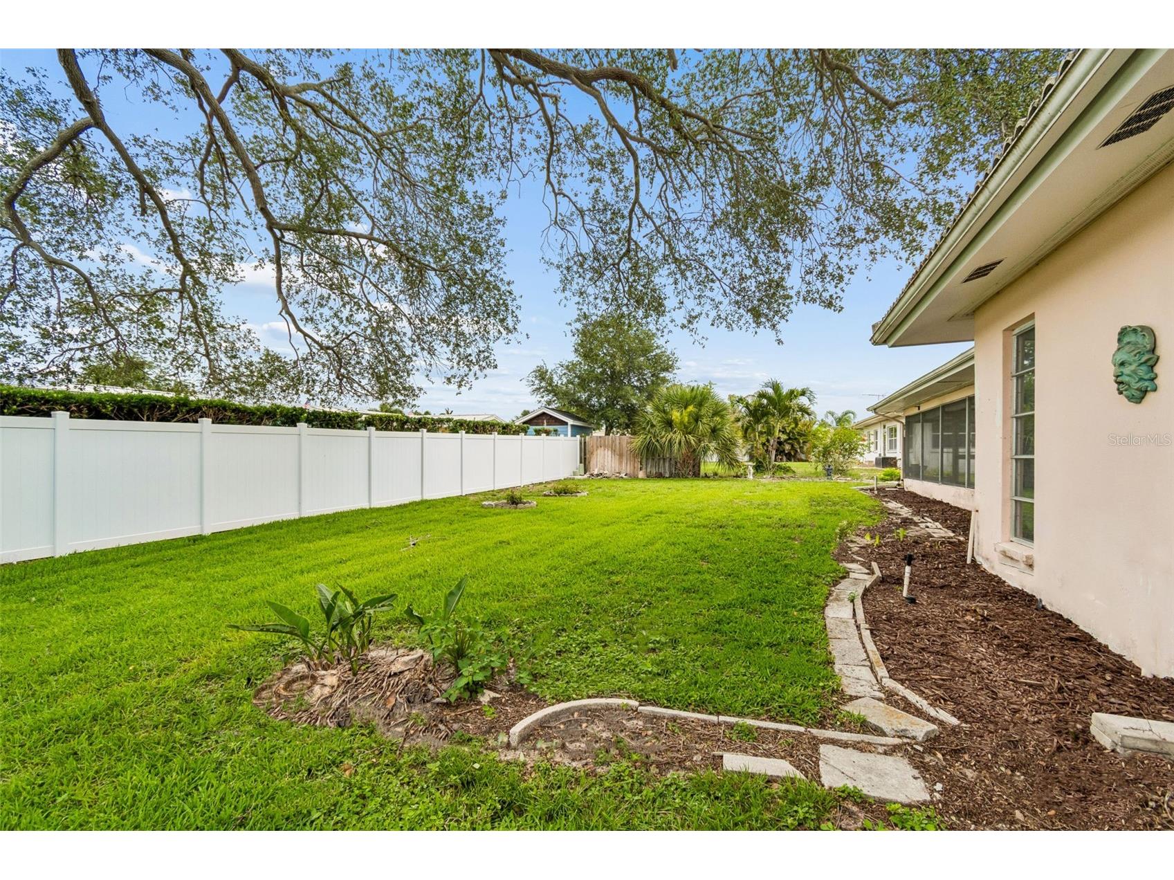 14363 Neptune Road Seminole FL 33776 TB8517398 image49